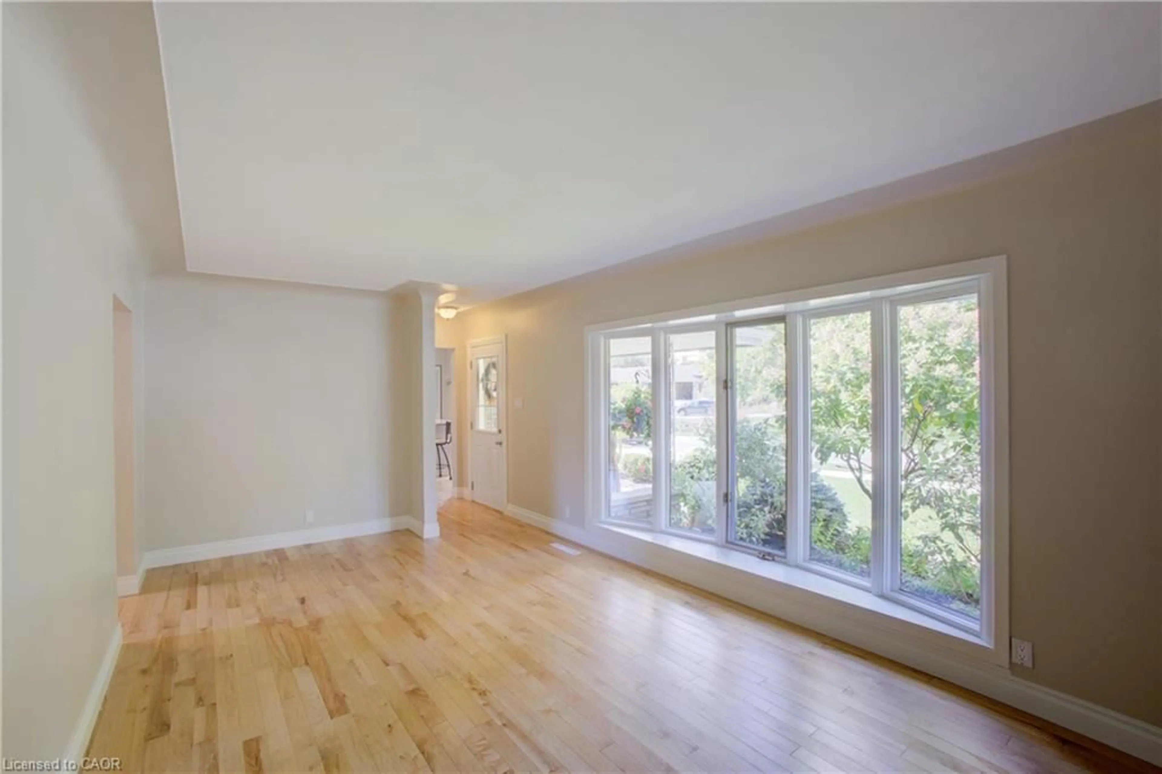 Unknown for 24 Valewood Pl, Kitchener Ontario N2H 4N6