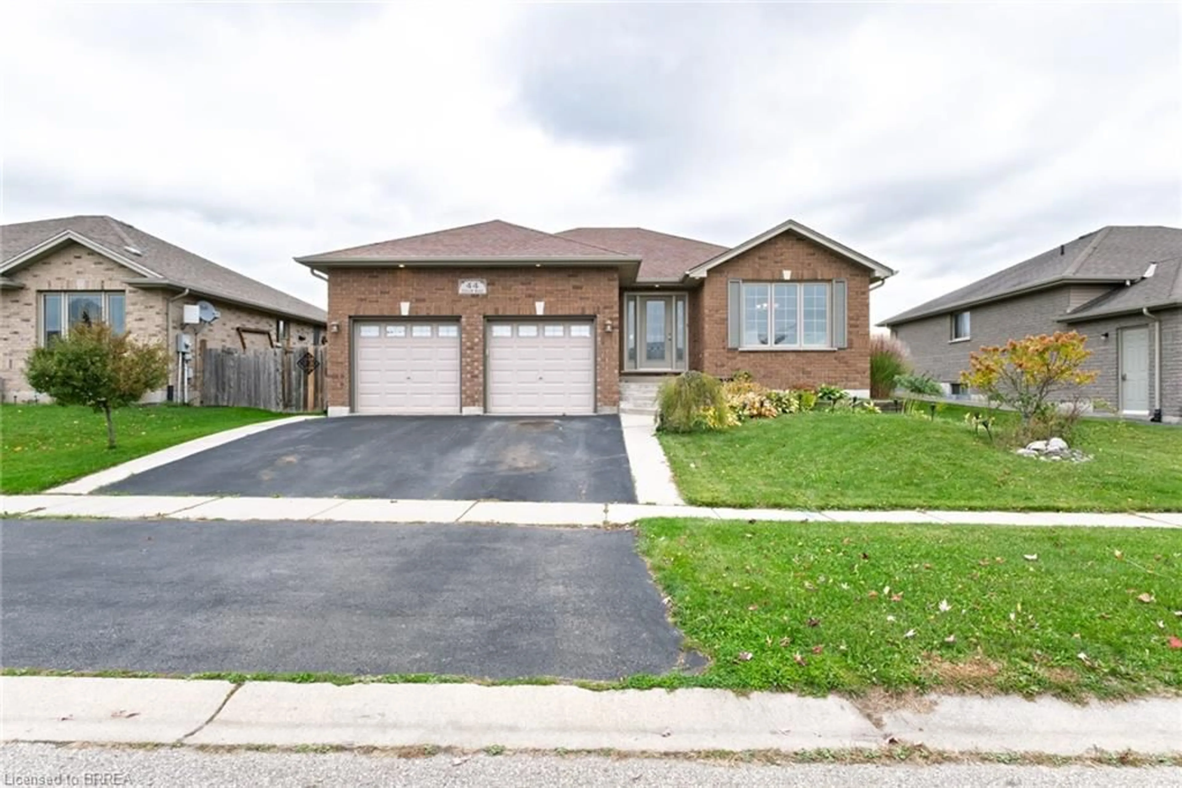 Home with brick exterior material, street for 44 Taylor Rd, St. George Ontario N0E 1E0