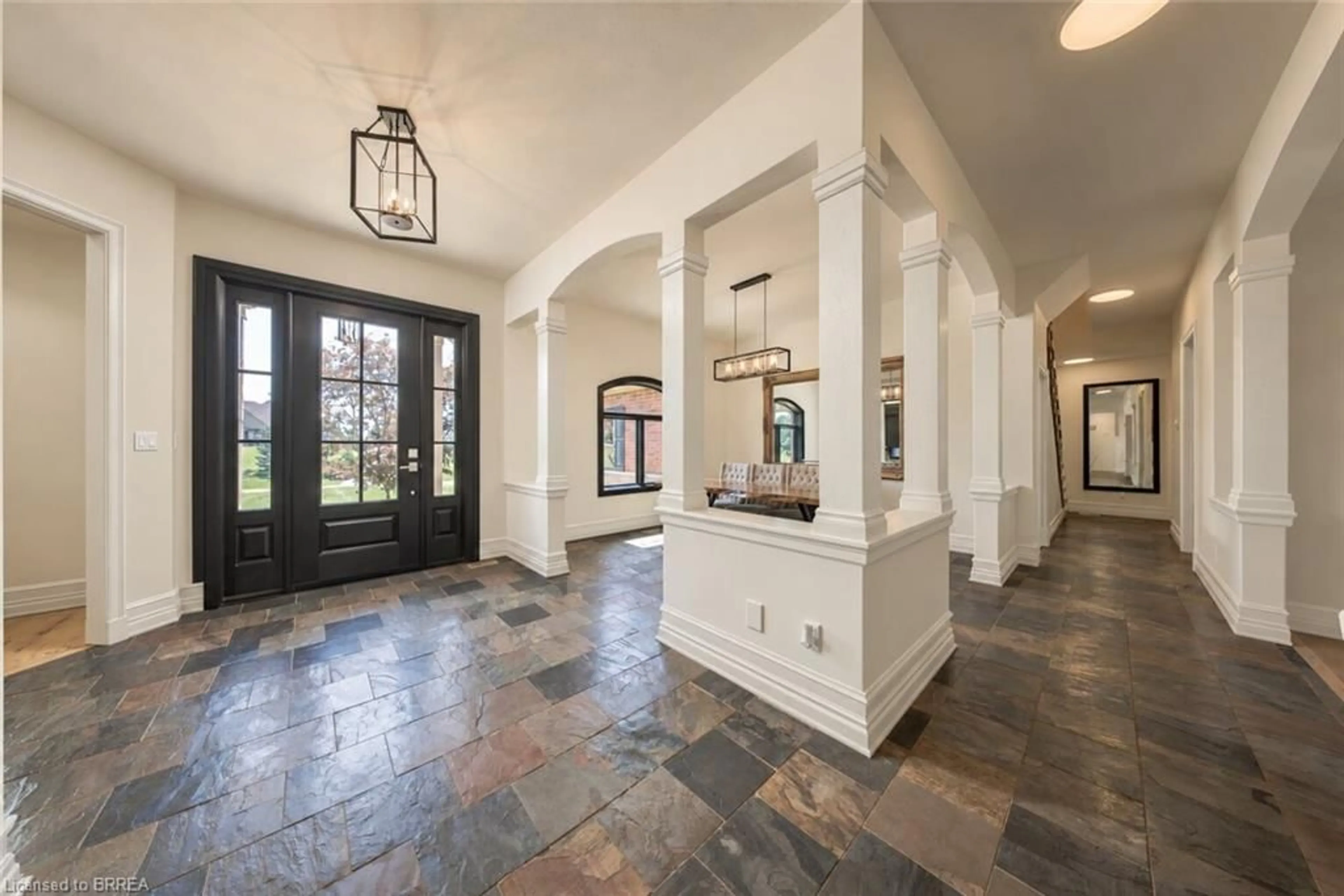 Indoor entryway for 5 Tysons Way, Oakland Ontario N0E 1R0