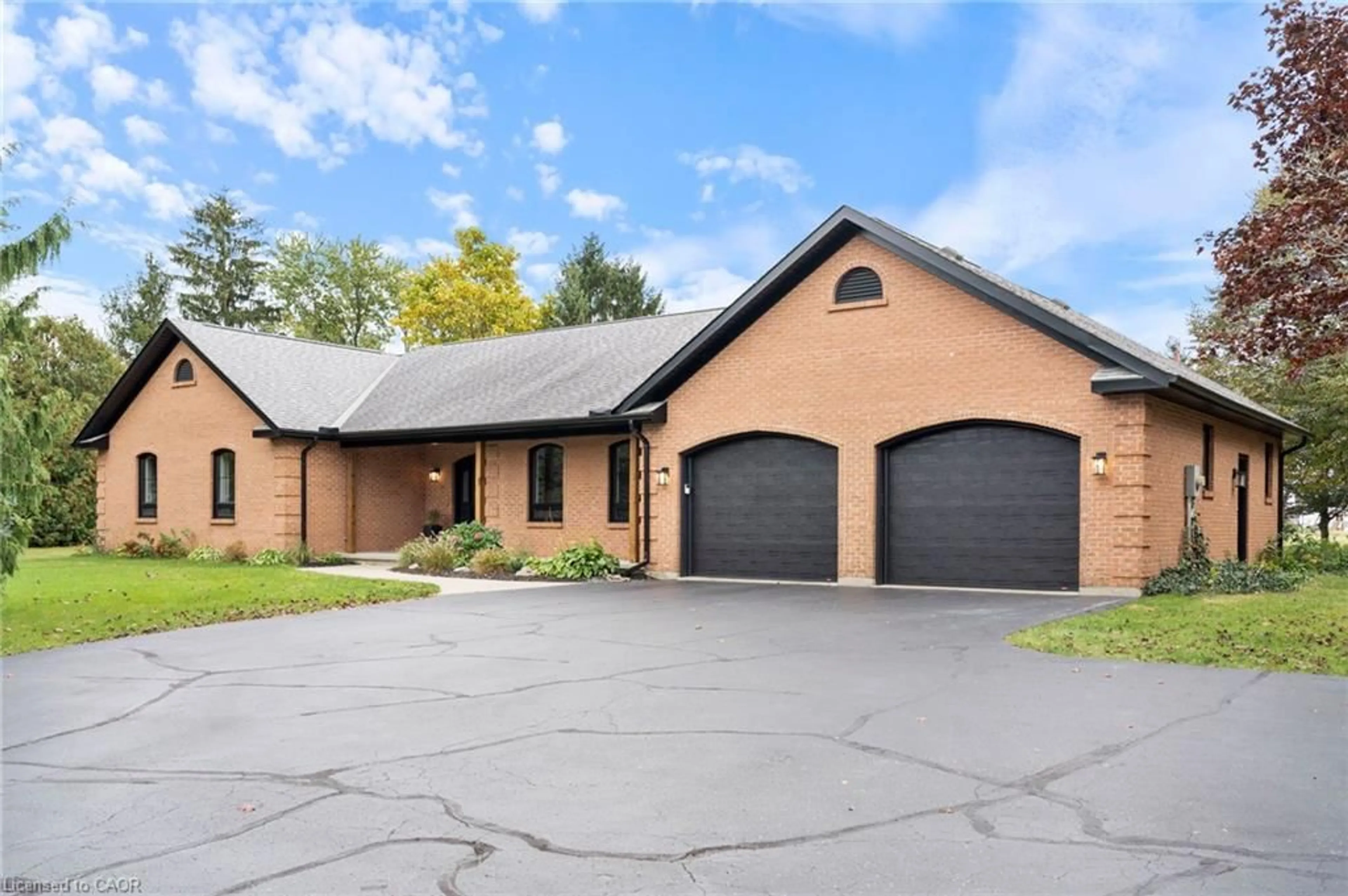 Home with brick exterior material, street for 320 Evergreen Hill Rd, Simcoe Ontario N3Y 4K1