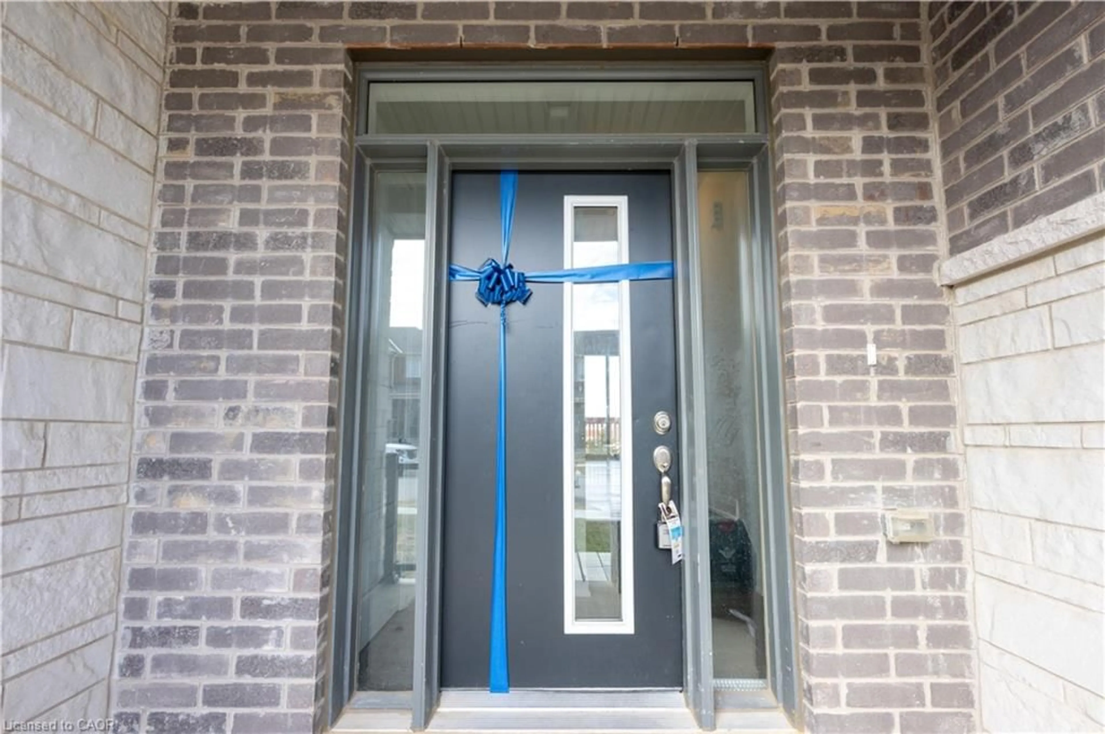 Indoor entryway for 39 Histand Trail, Kitchener Ontario N2R 0S2
