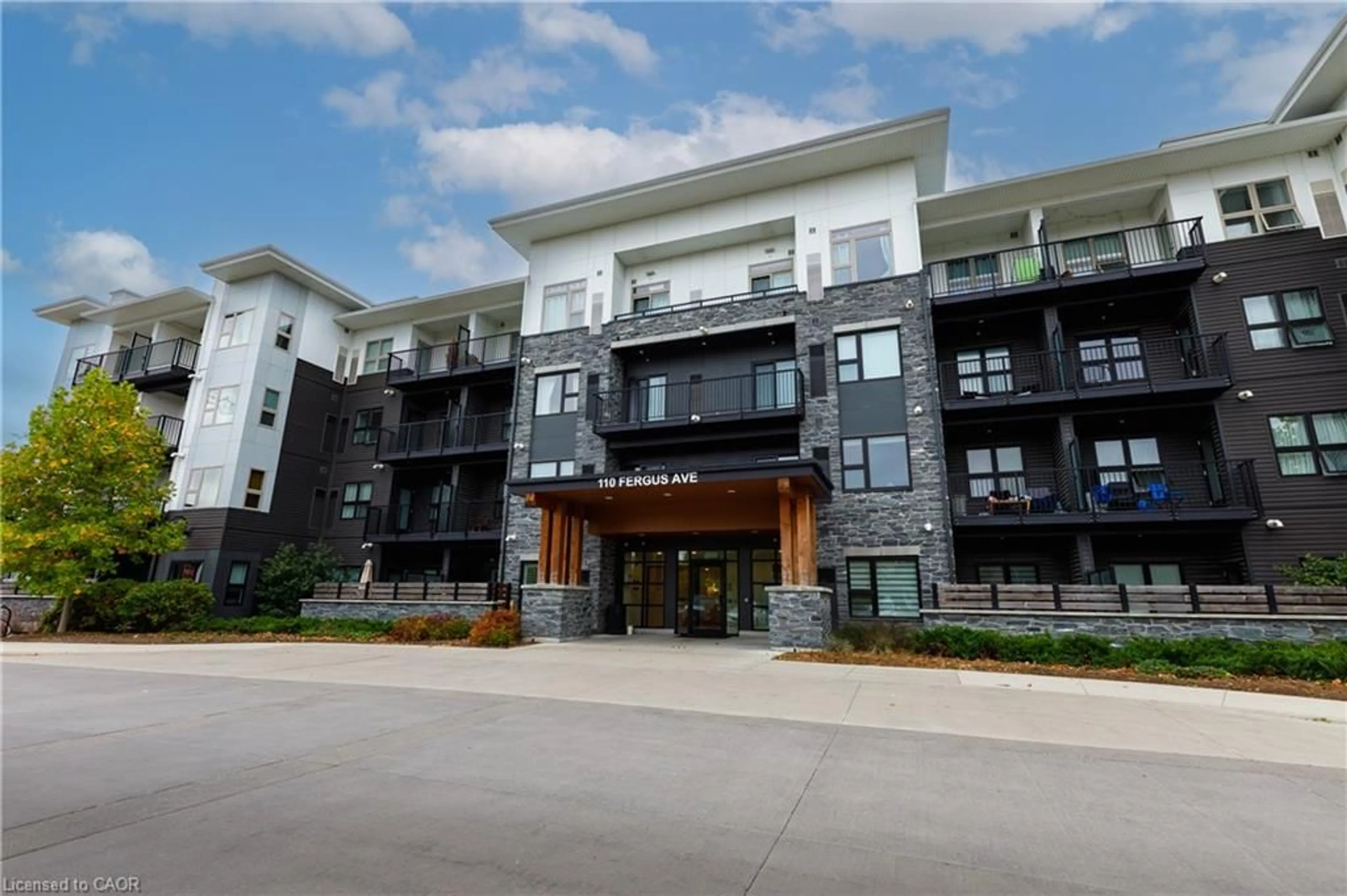 Patio, building for 110 Fergus Ave #228, Kitchener Ontario N2A 0K9