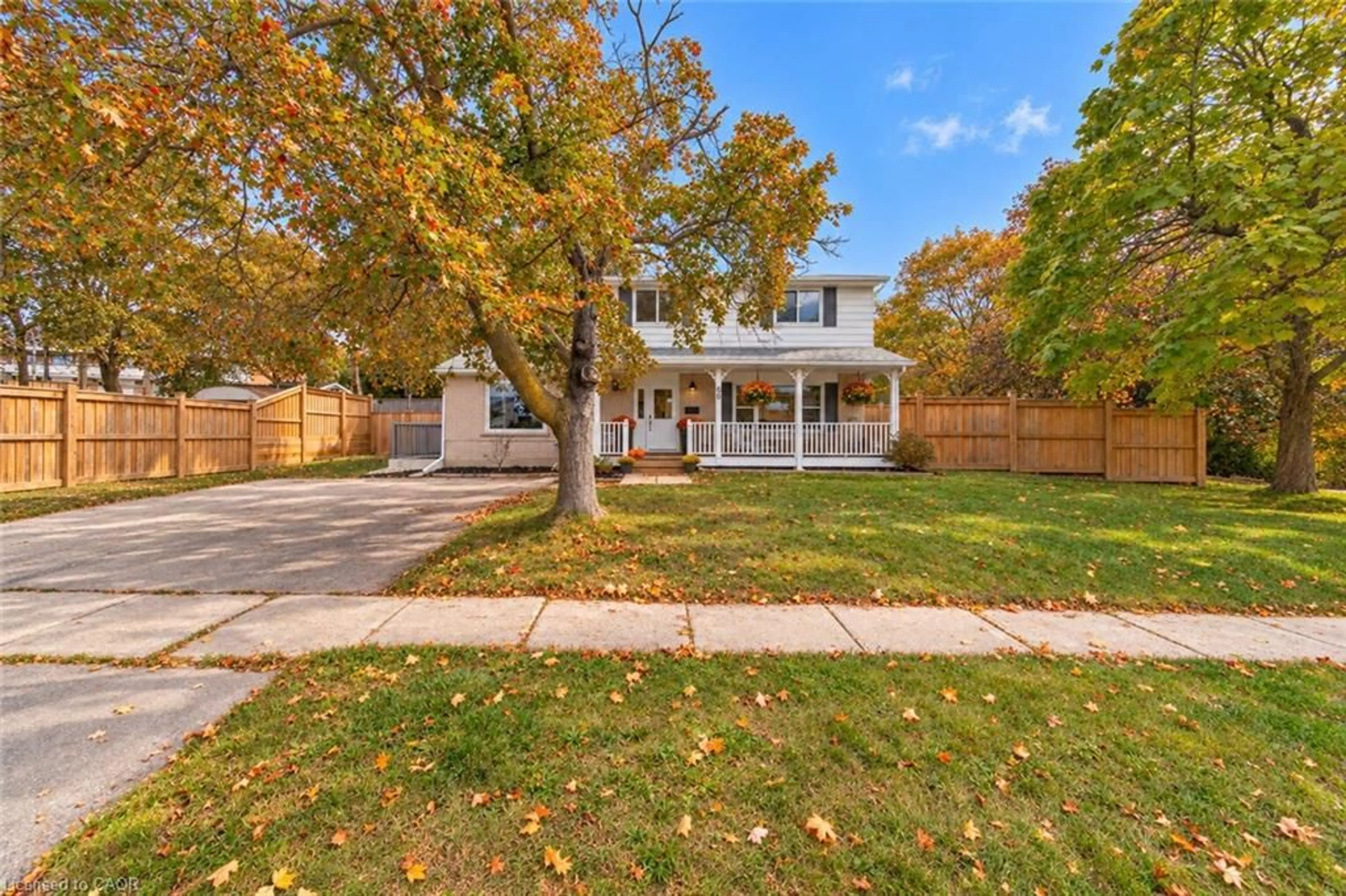 A pic from outside/outdoor area/front of a property/back of a property/a pic from drone, street for 68 Hadati Rd, Guelph Ontario N1E 6H1