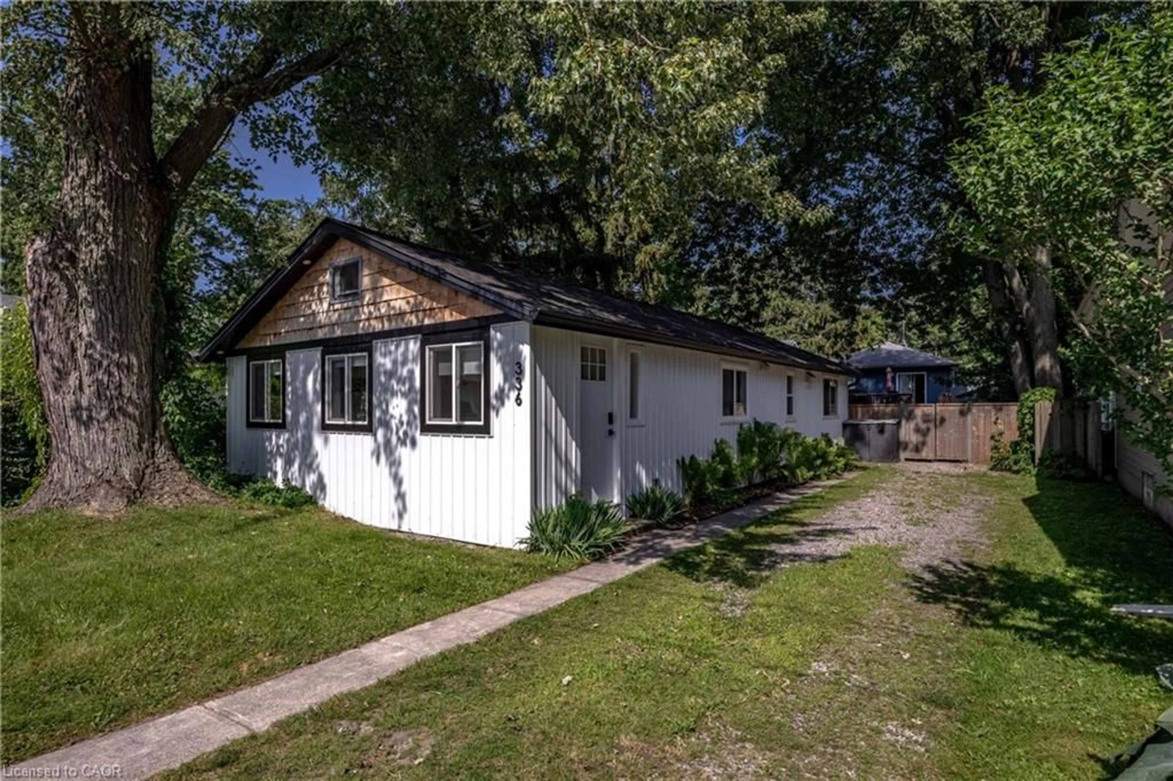 Shed for 336 Eastwood Ave, Crystal Beach Ontario L0S 1B0