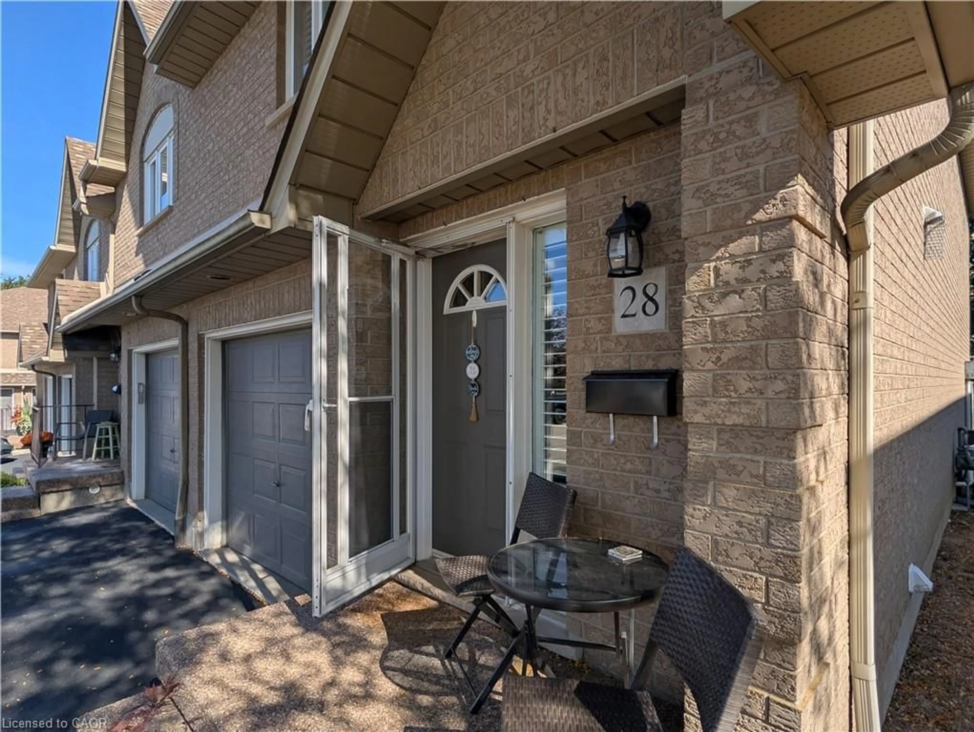 Unknown for 100 Vineberg Dr #28, Hamilton Ontario L8W 3X4