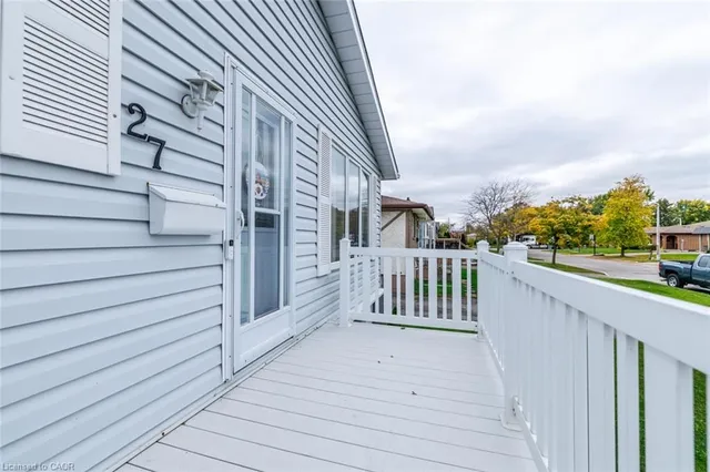 27 Chantal Crt, Welland 5