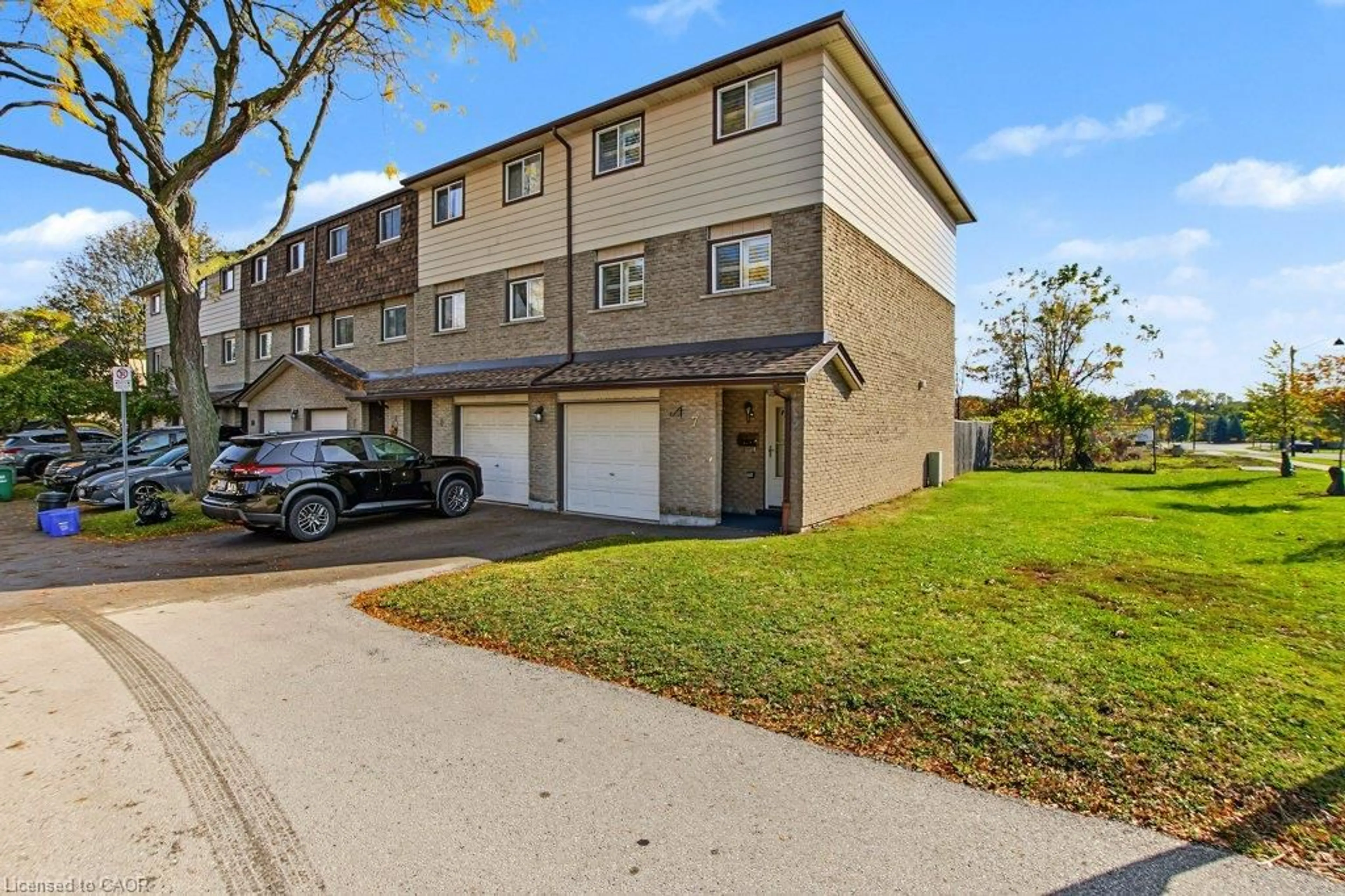 A pic from outside/outdoor area/front of a property/back of a property/a pic from drone, street for 1455 Garth St #7, Hamilton Ontario L9B 1T4