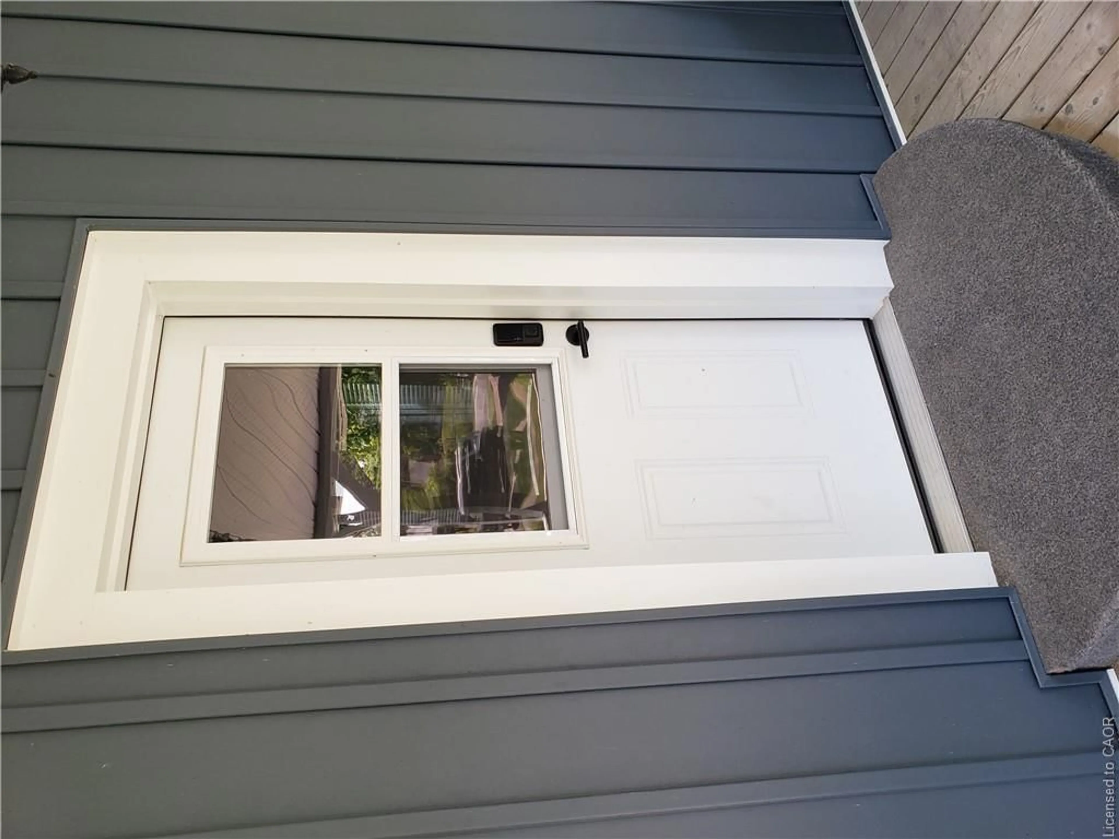 Home with vinyl exterior material, street for 234 Cornell Dr, Port Stanley Ontario N5L 1A5