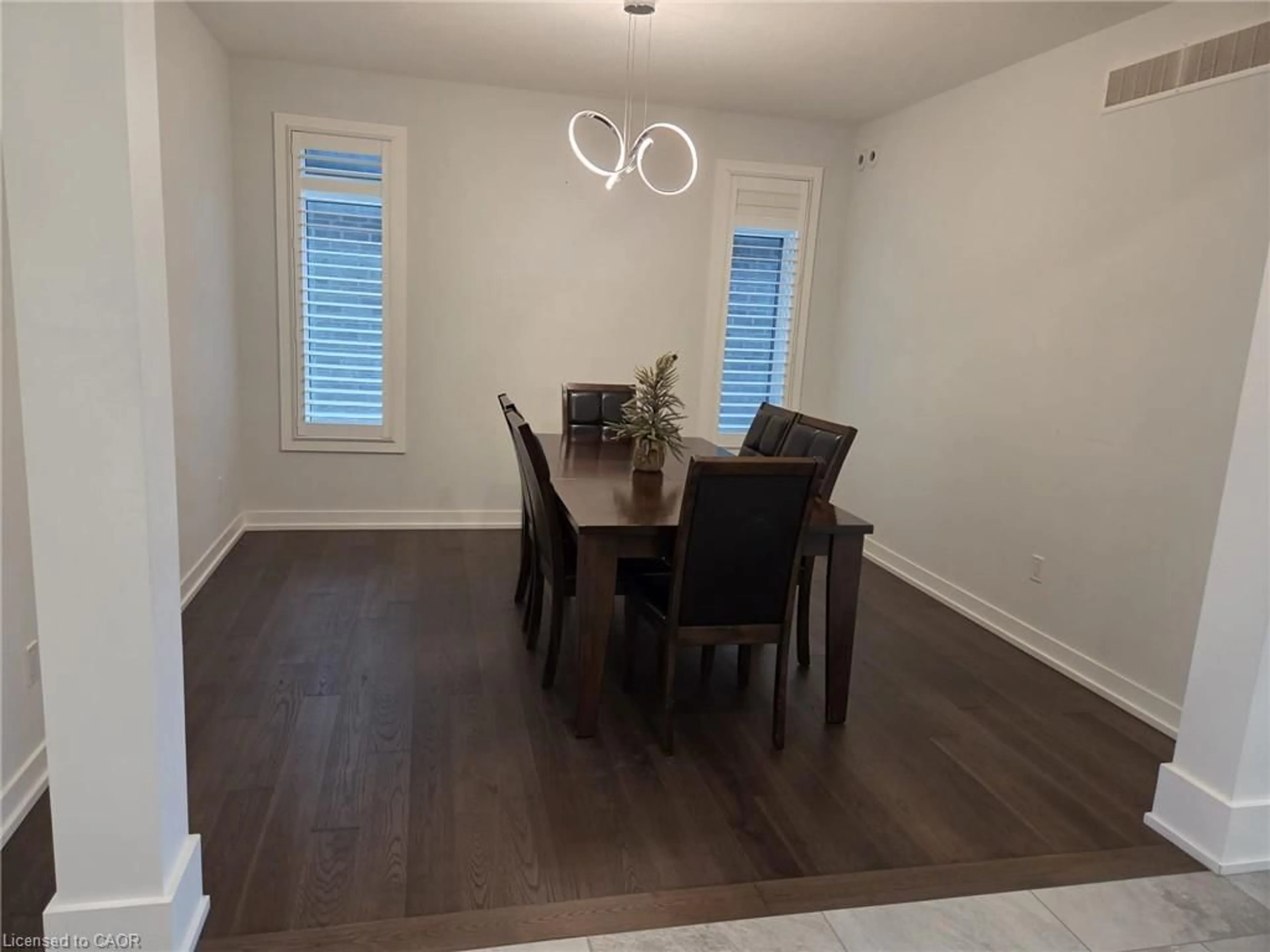 Dining room, wood/laminate floor for 6 Feathers Cross, St. Thomas Ontario N5R 0M4