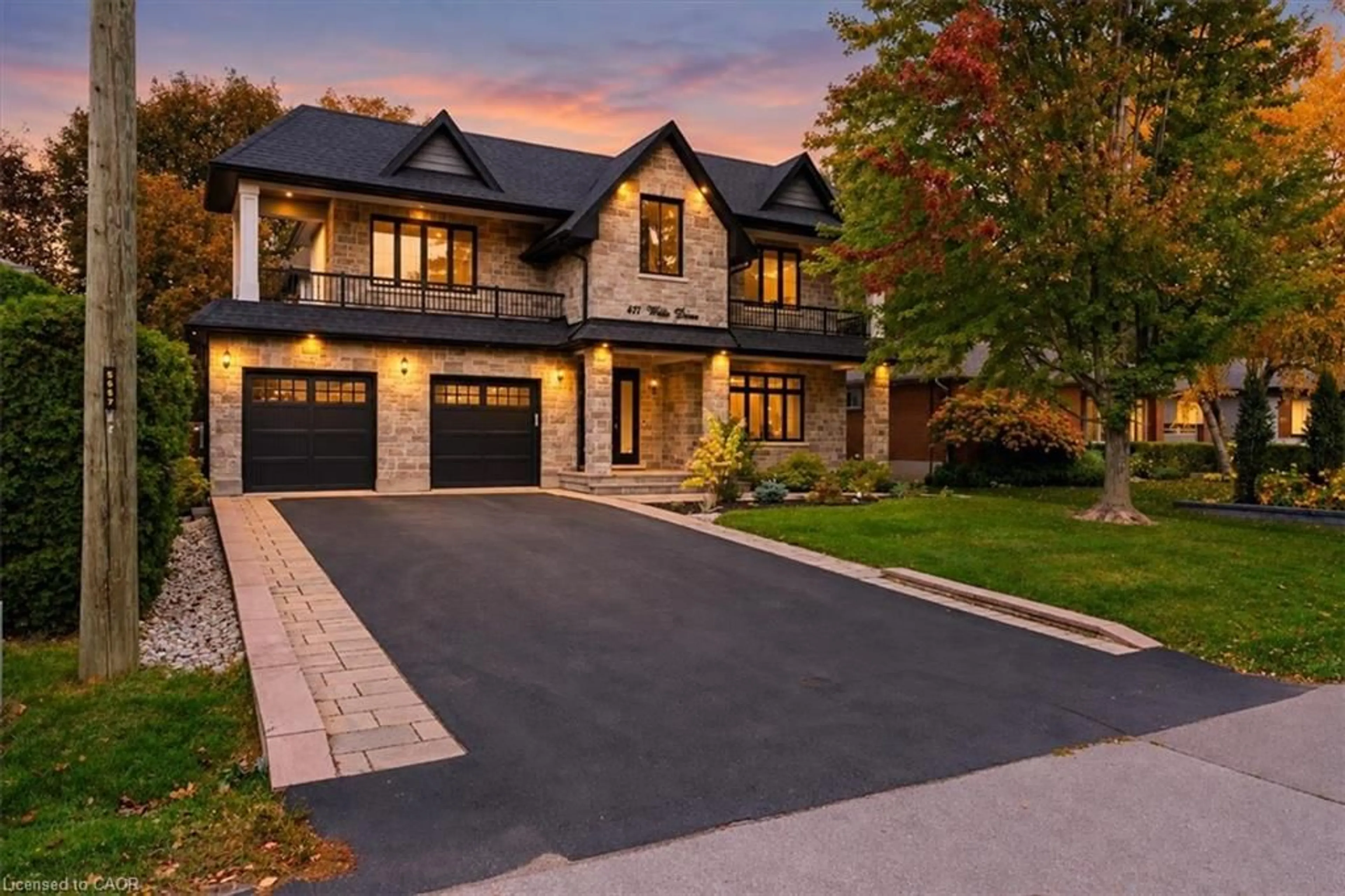Home with brick exterior material, street for 471 Willis Dr, Oakville Ontario L6L 4V6