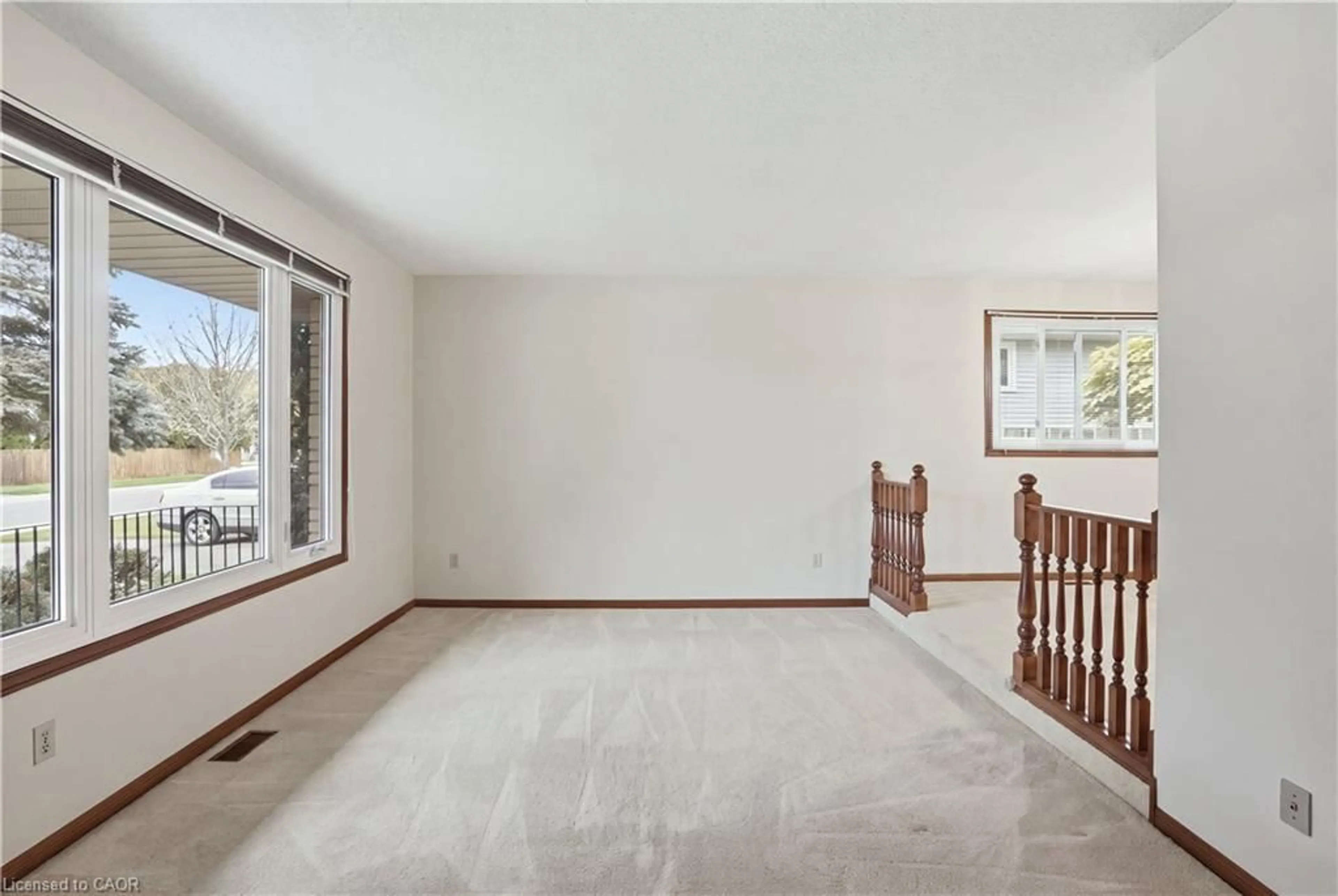 A pic of a room for 84 Larchwood Cir, Welland Ontario L3C 6T3