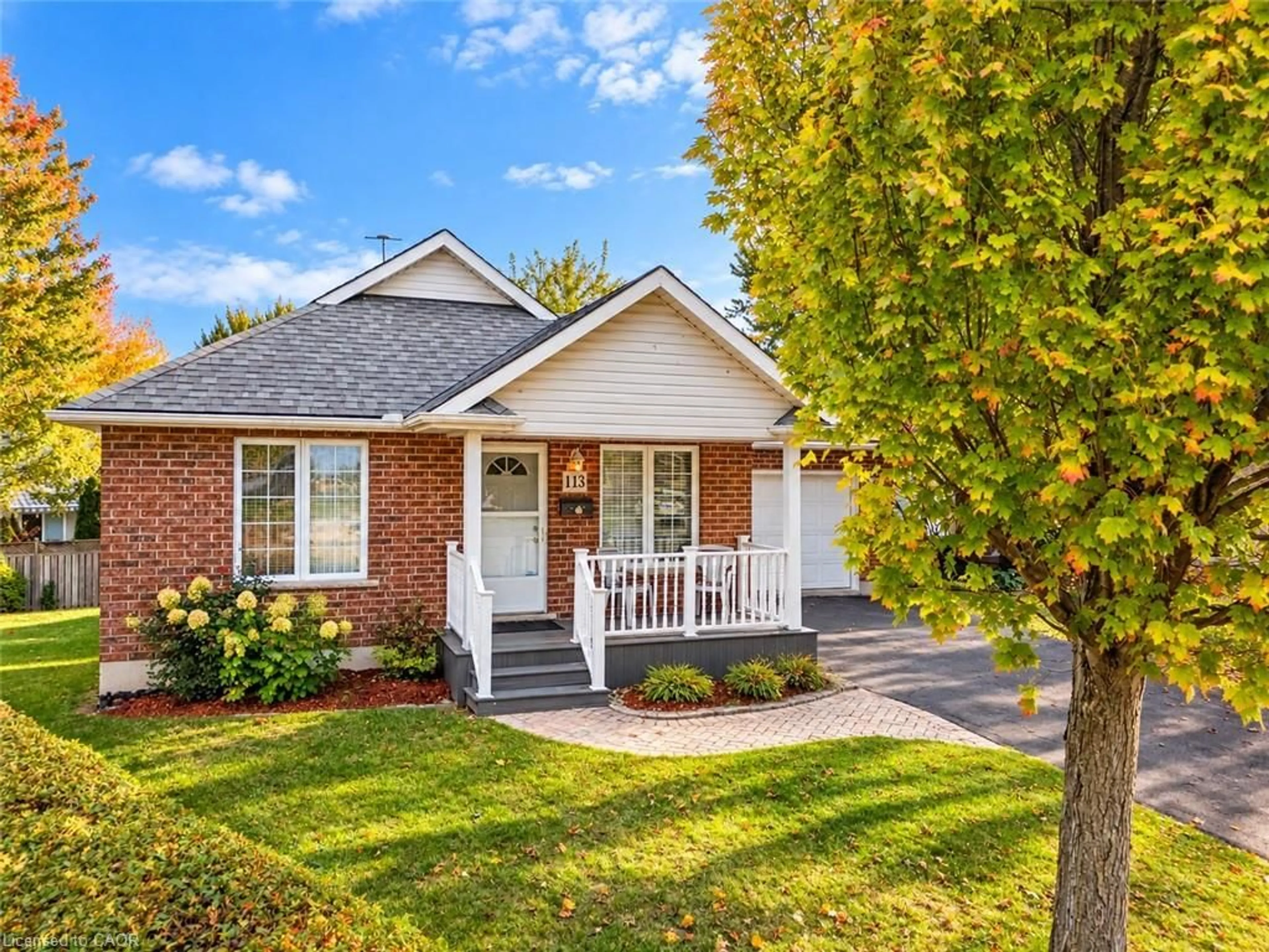Home with brick exterior material, street for 113 Briar Glen Crt, Dunnville Ontario N1A 3H3