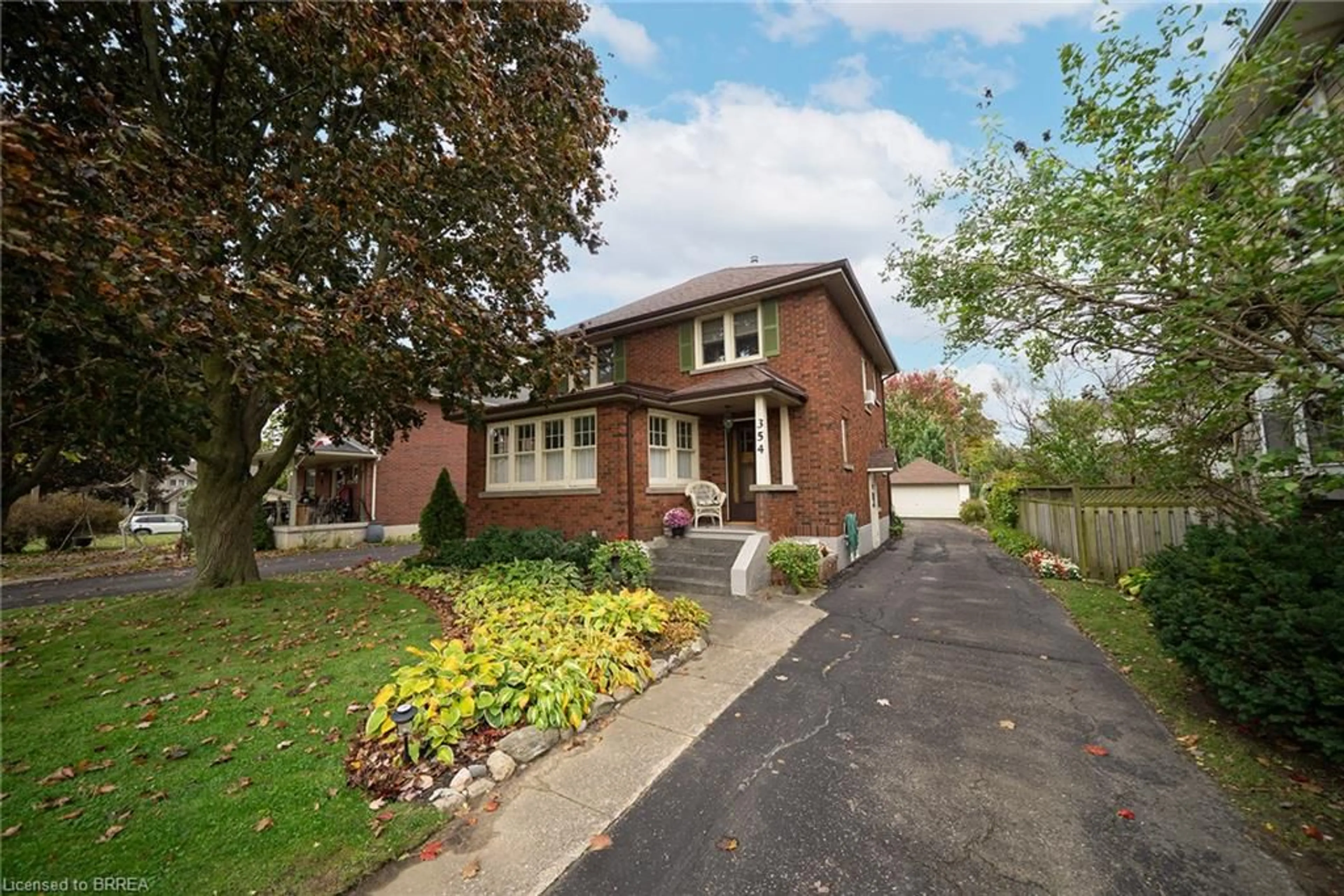 Home with brick exterior material, street for 354 West St, Simcoe Ontario N3Y 1T5