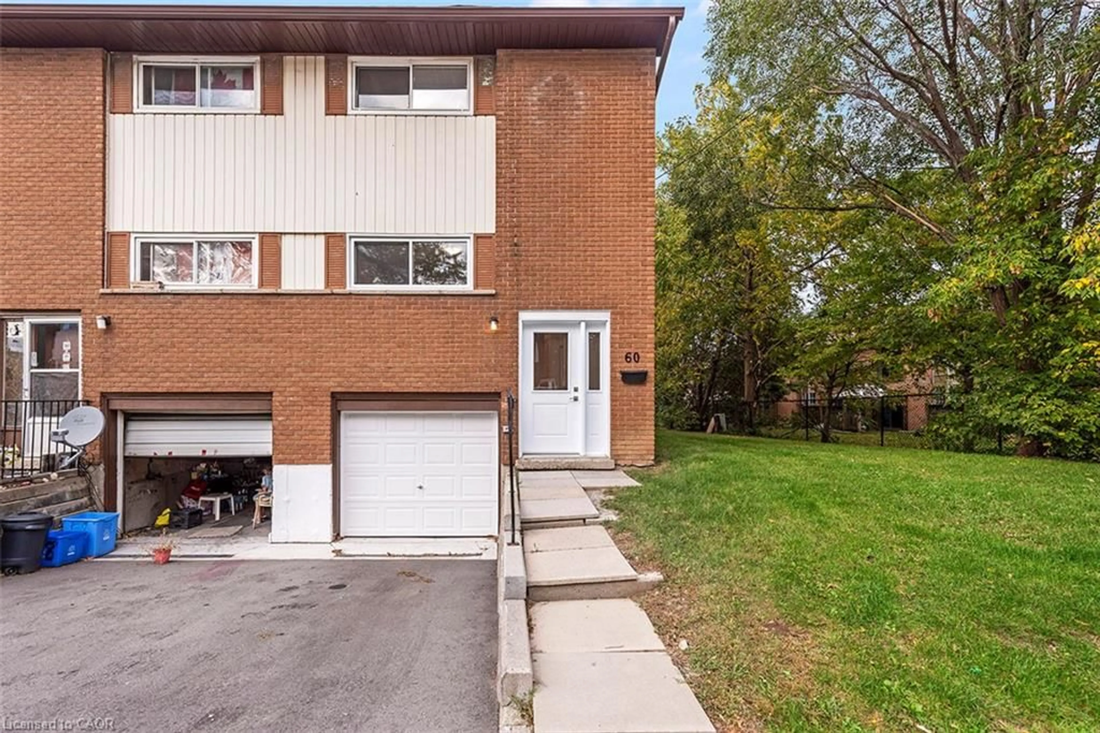 Unknown for 60 Woodman Dr, Hamilton Ontario L8H 2M5