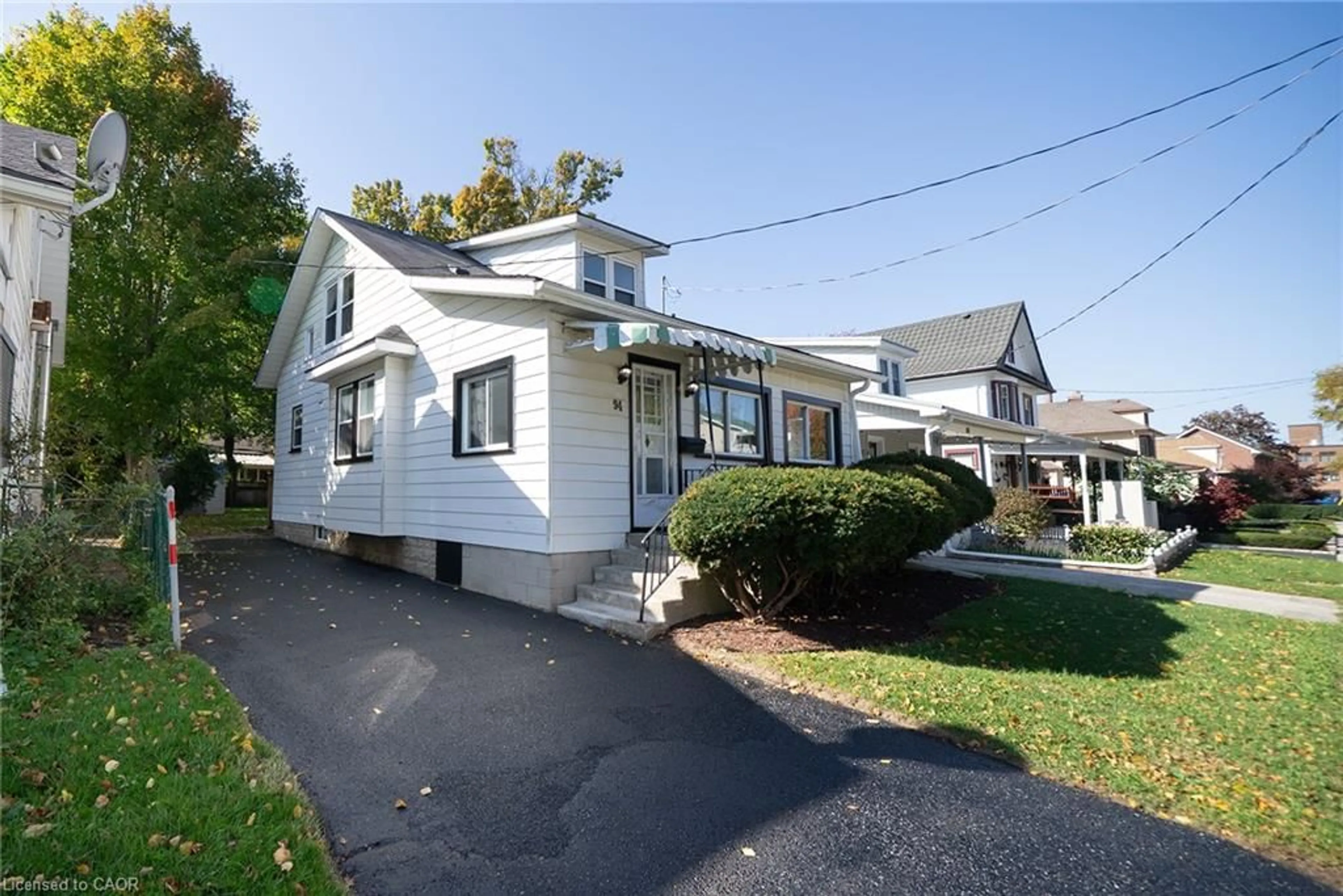 Unknown for 94 Brook St, Simcoe Ontario N3Y 3G5