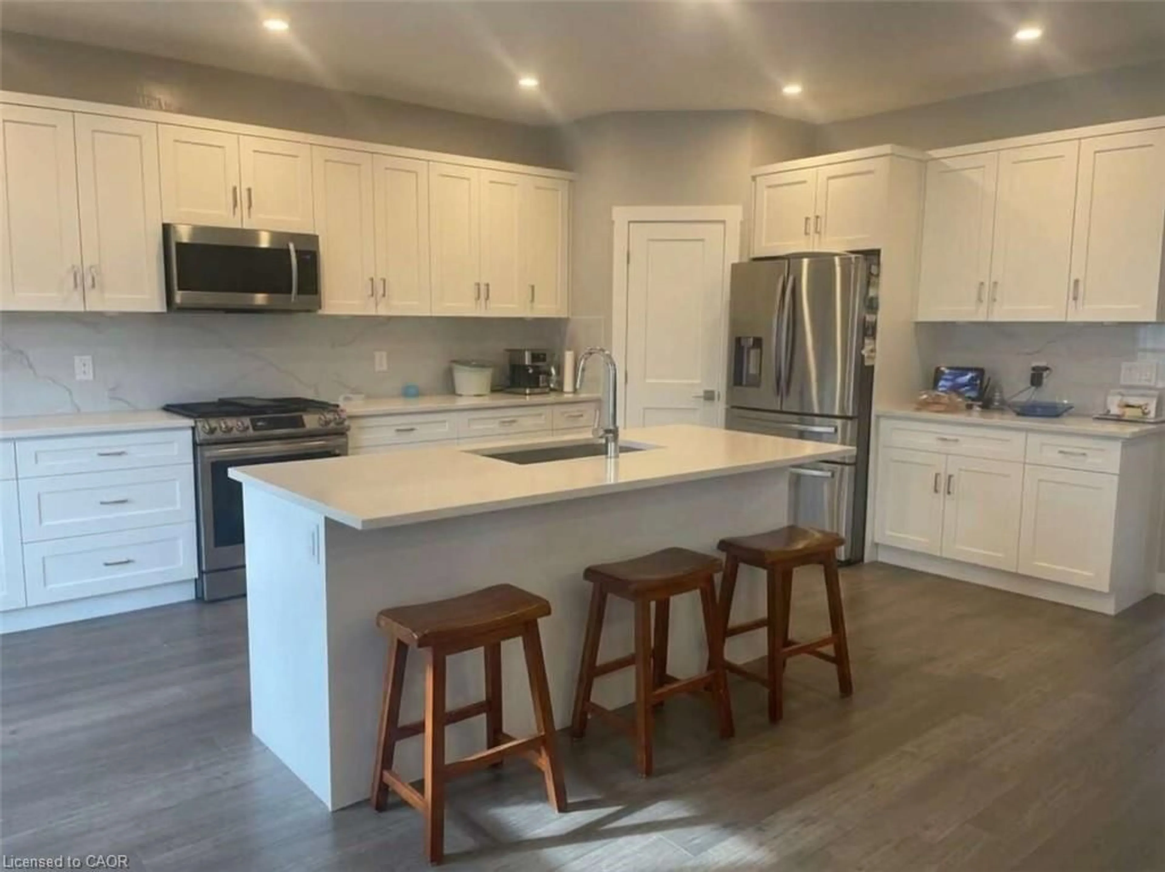 Open concept kitchen, unknown for 9 Pursel St, Waterford Ontario N0E 1Y0