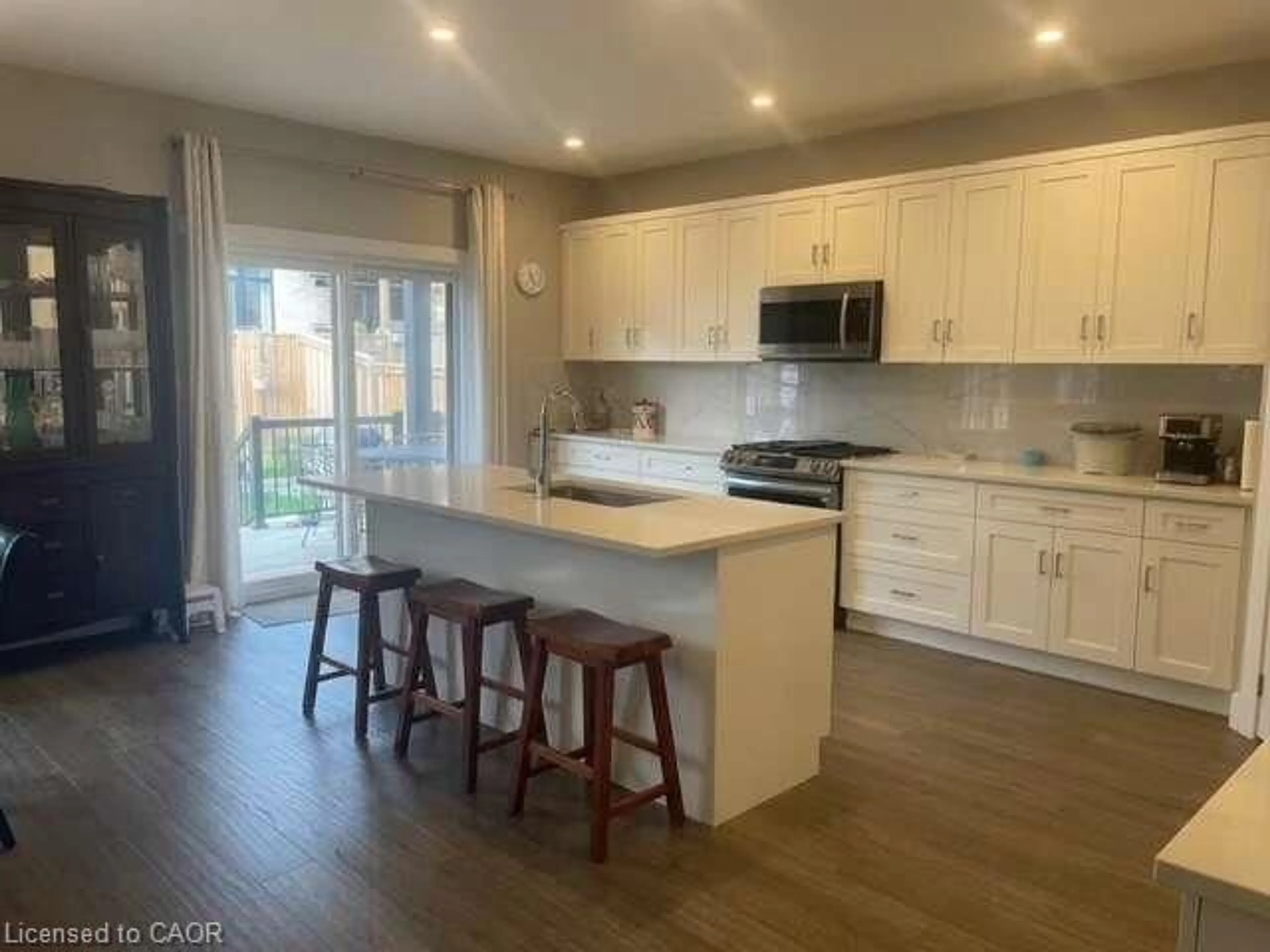 Open concept kitchen, unknown for 9 Pursel St, Waterford Ontario N0E 1Y0