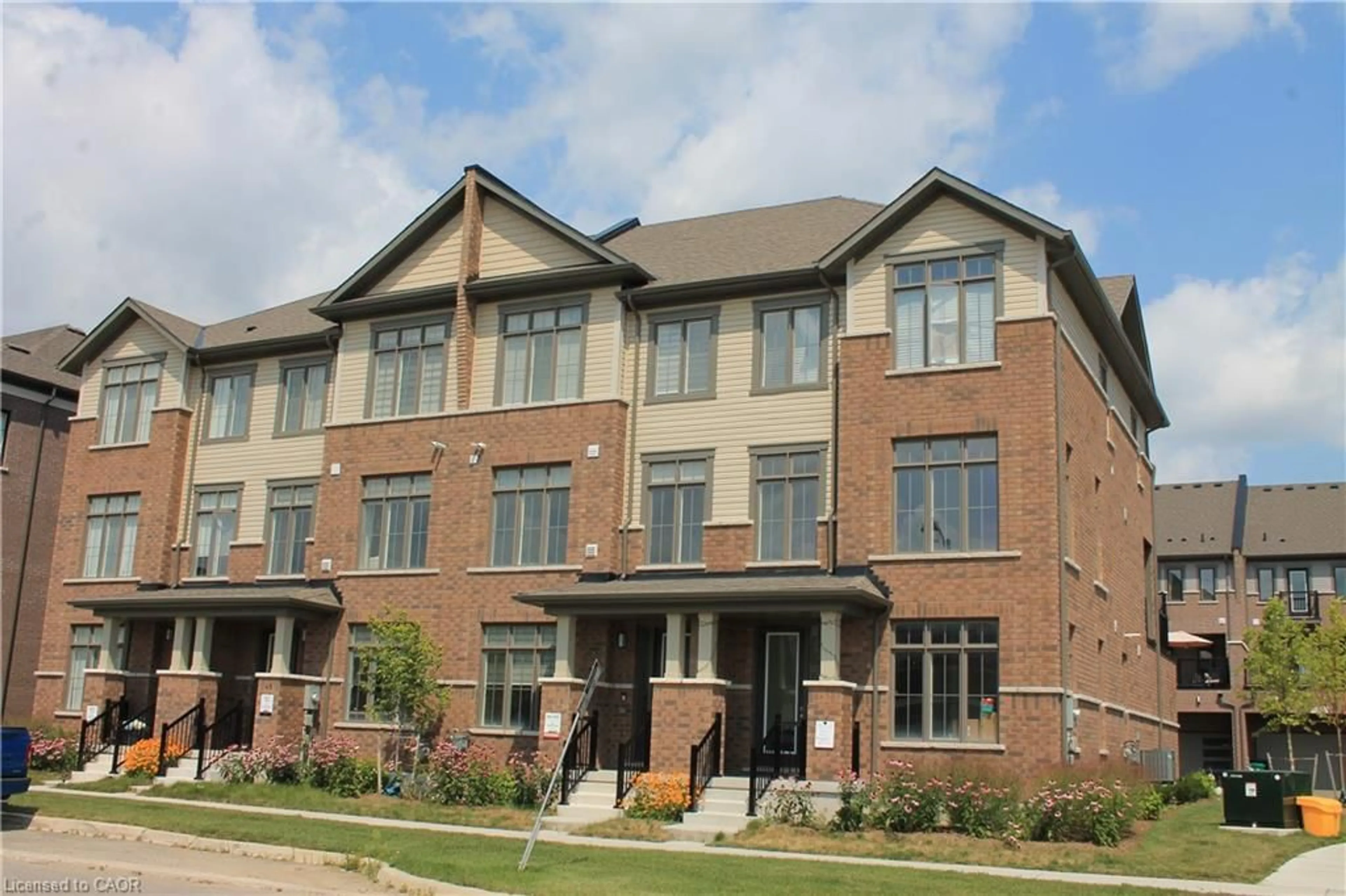 Home with brick exterior material, street for 400 Newman Dr #44, Cambridge Ontario N1S 0E8