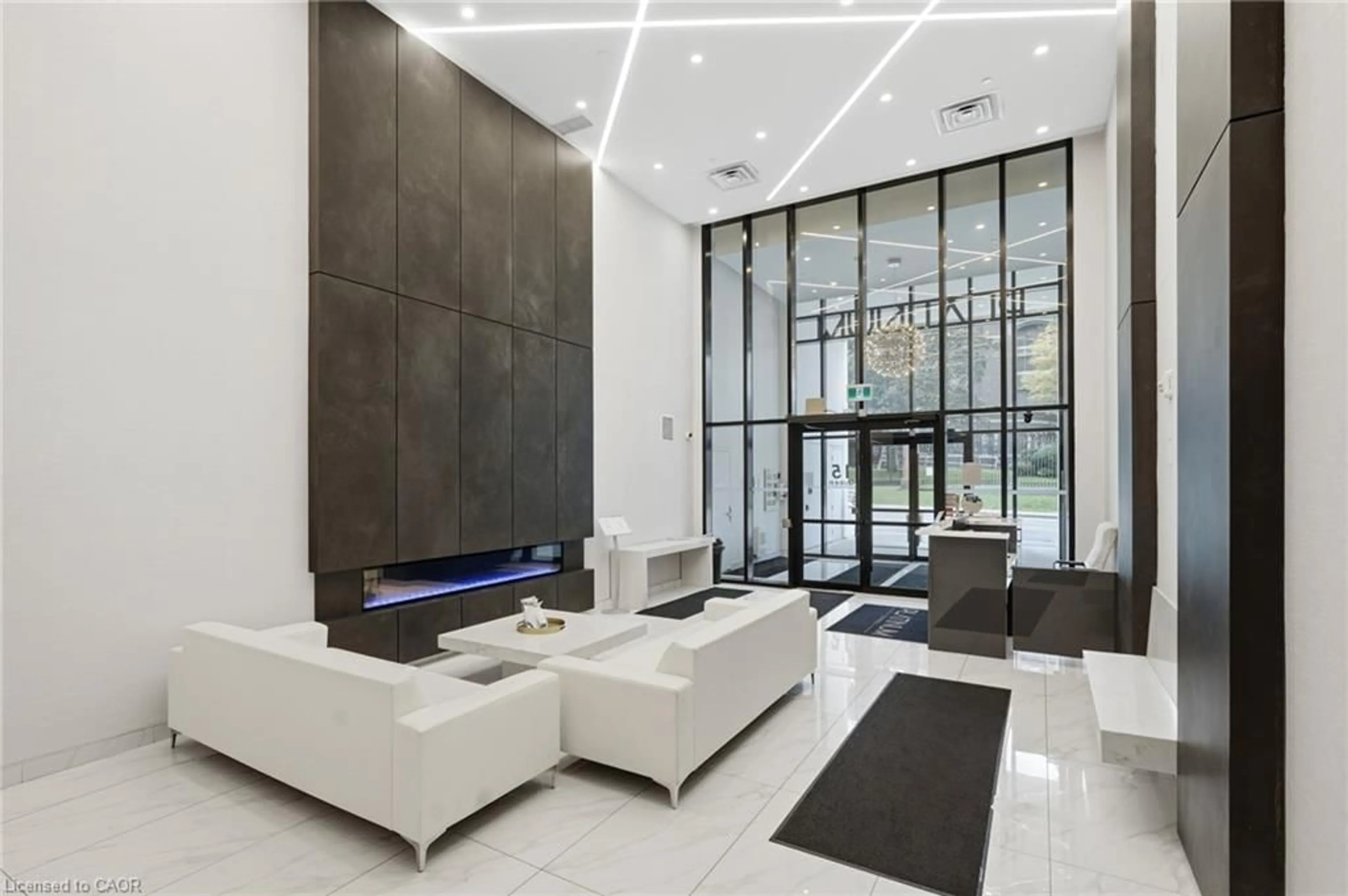 Lobby for 15 Queen St #704, Hamilton Ontario L8P 3R4
