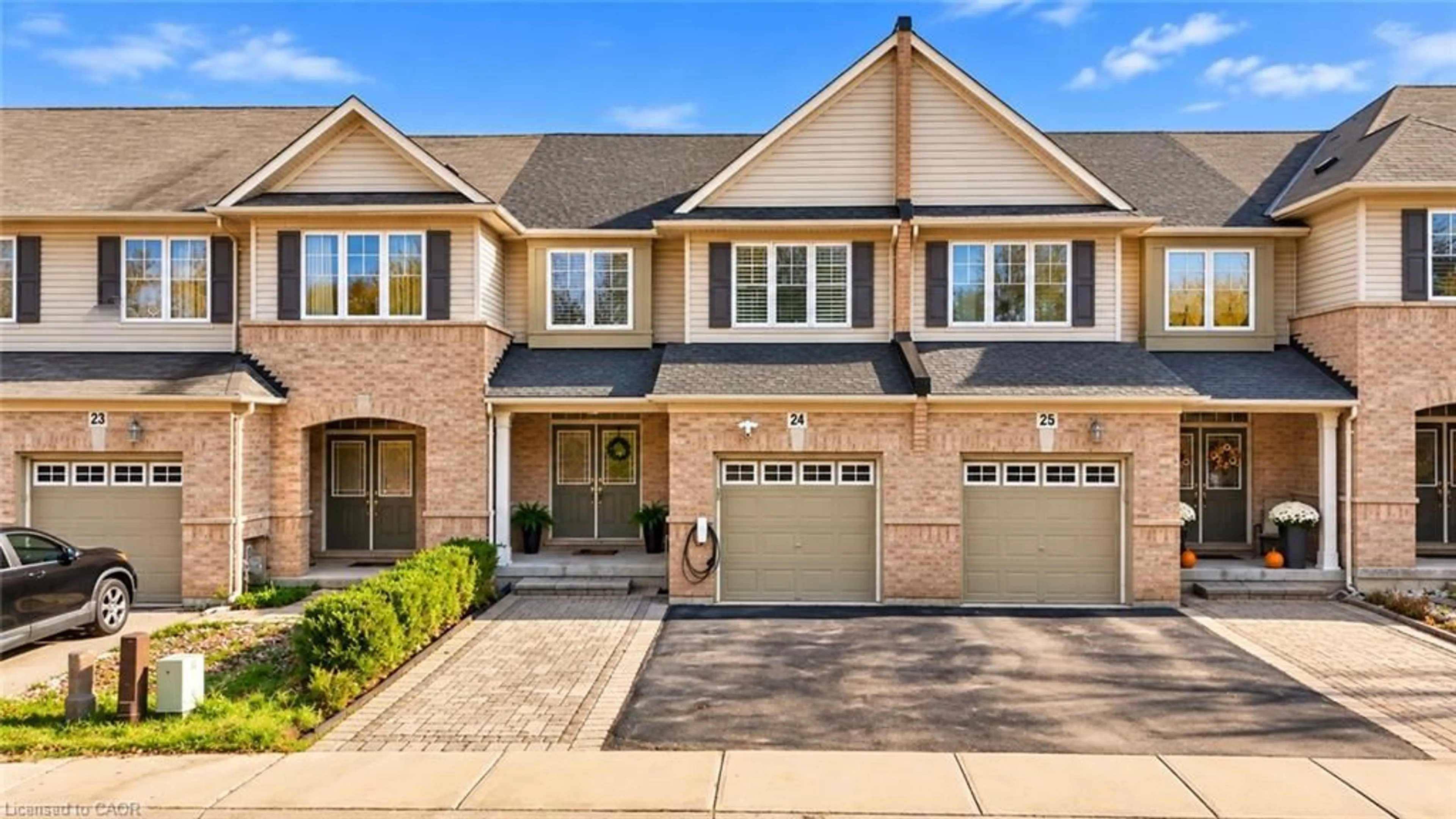 Home with brick exterior material, street for 3275 Stalybridge Dr #24, Oakville Ontario L6M 0L2