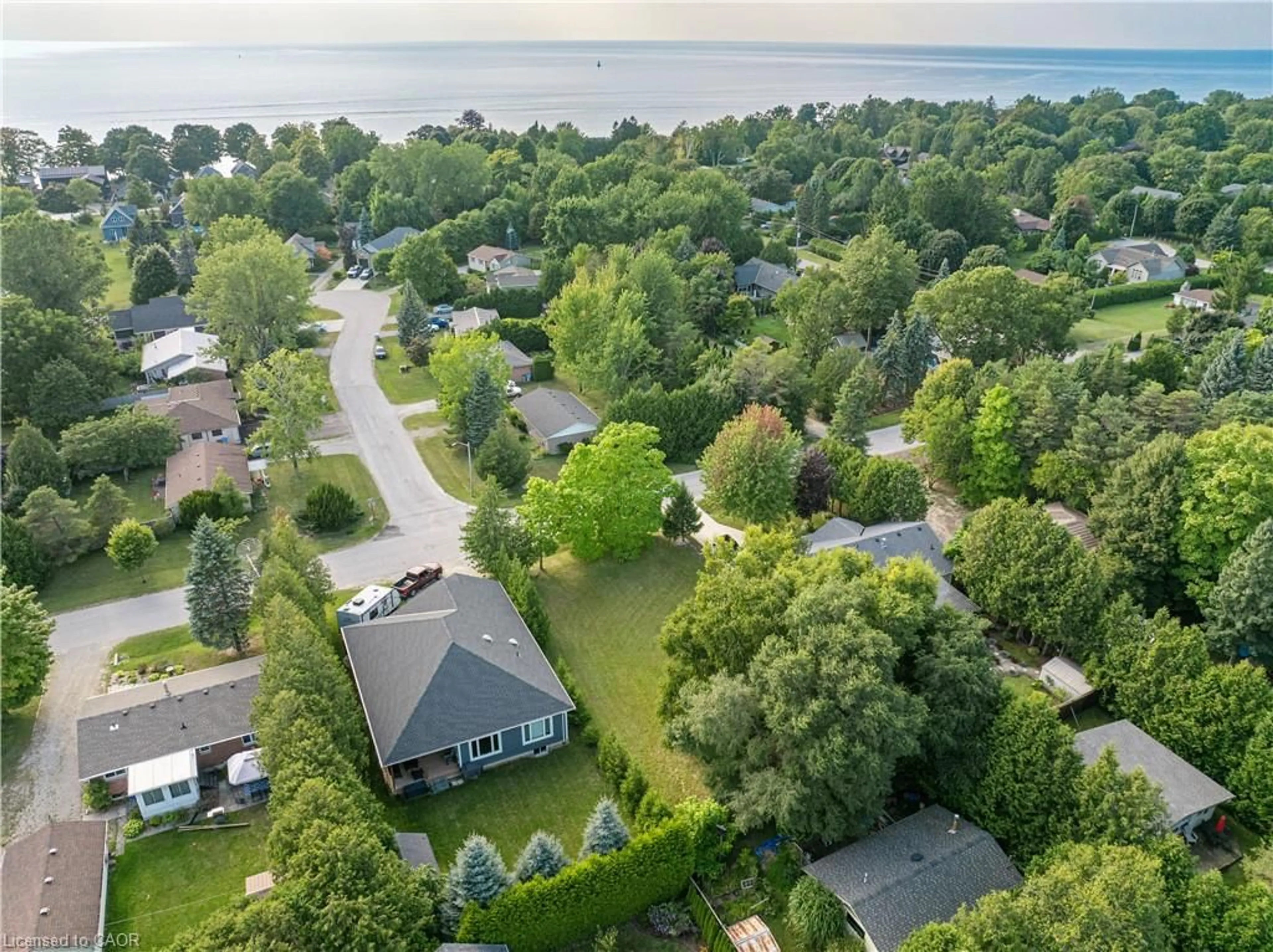 A pic from outside/outdoor area/front of a property/back of a property/a pic from drone, water/lake/river/ocean view for 10 Hamilton St, Bayfield Ontario N0M 1G0