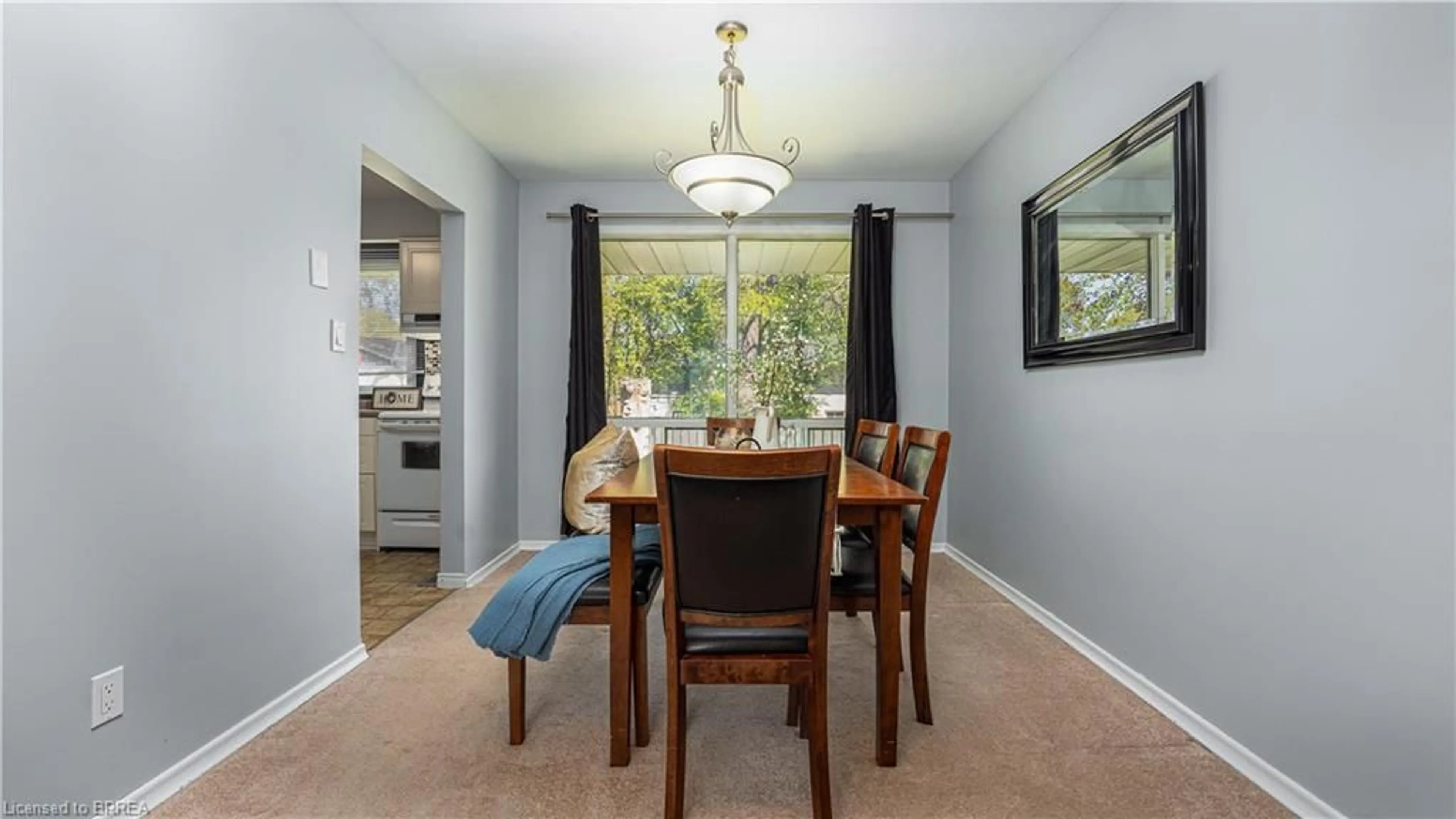 Dining room, unknown for 10 Aaron Pl, Brantford Ontario N3R 2S8