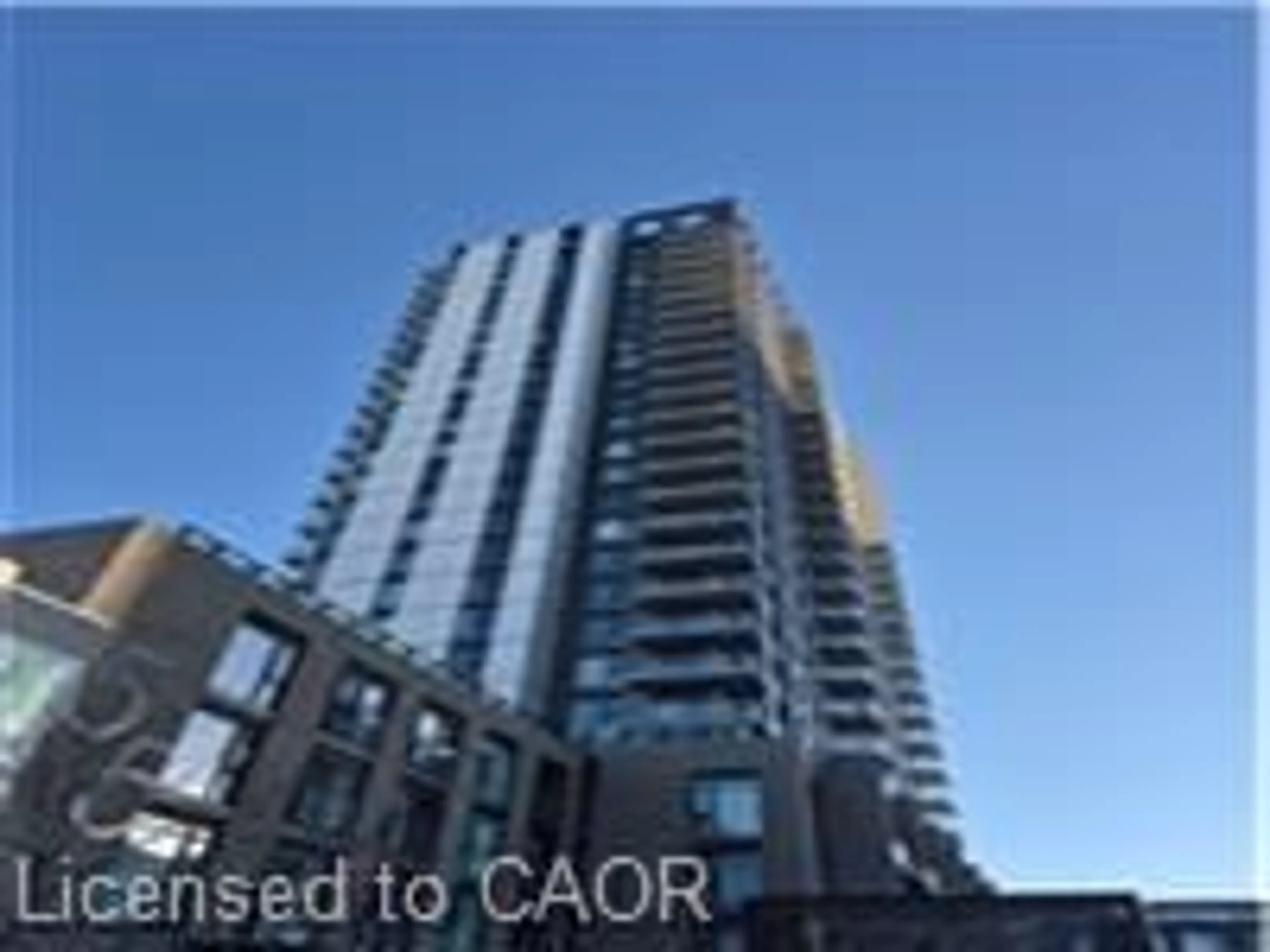 Indoor foyer for 55 Duke St #Unit #214, Kitchener Ontario N2H 0C9