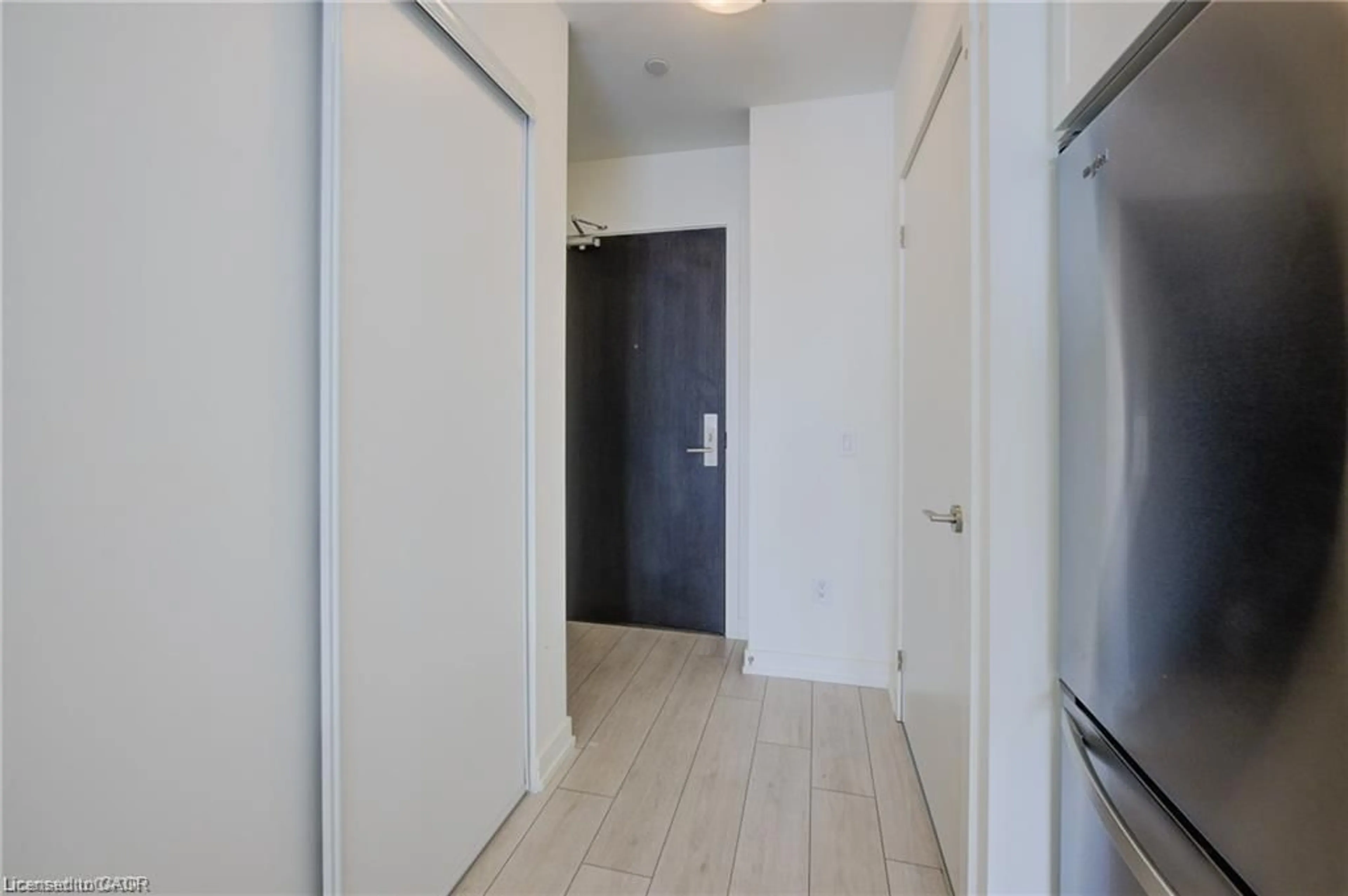 Unknown for 55 Duke St #Unit #214, Kitchener Ontario N2H 0C9