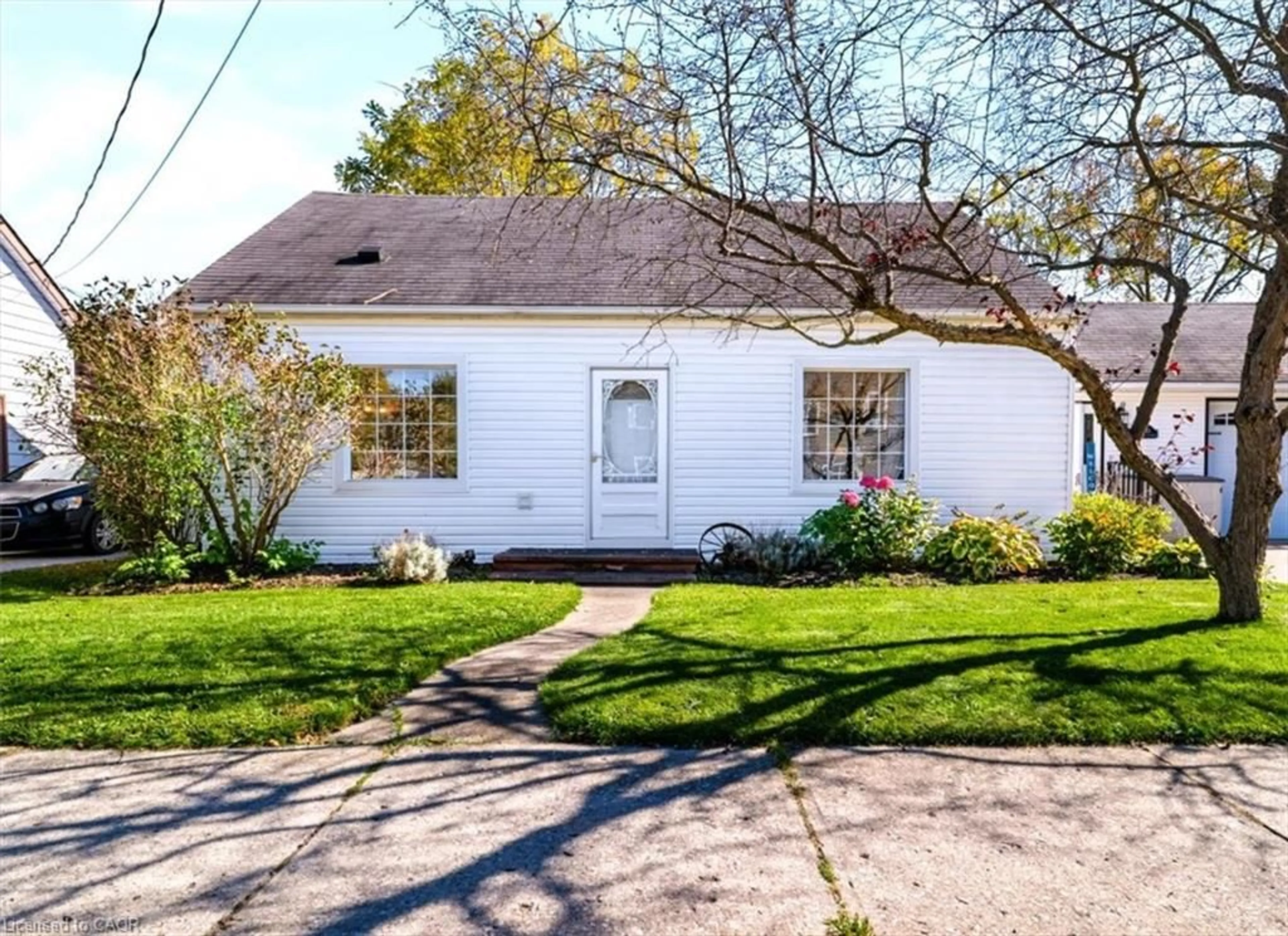 Unknown for 353 Main St, Delhi Ontario N4B 2M9