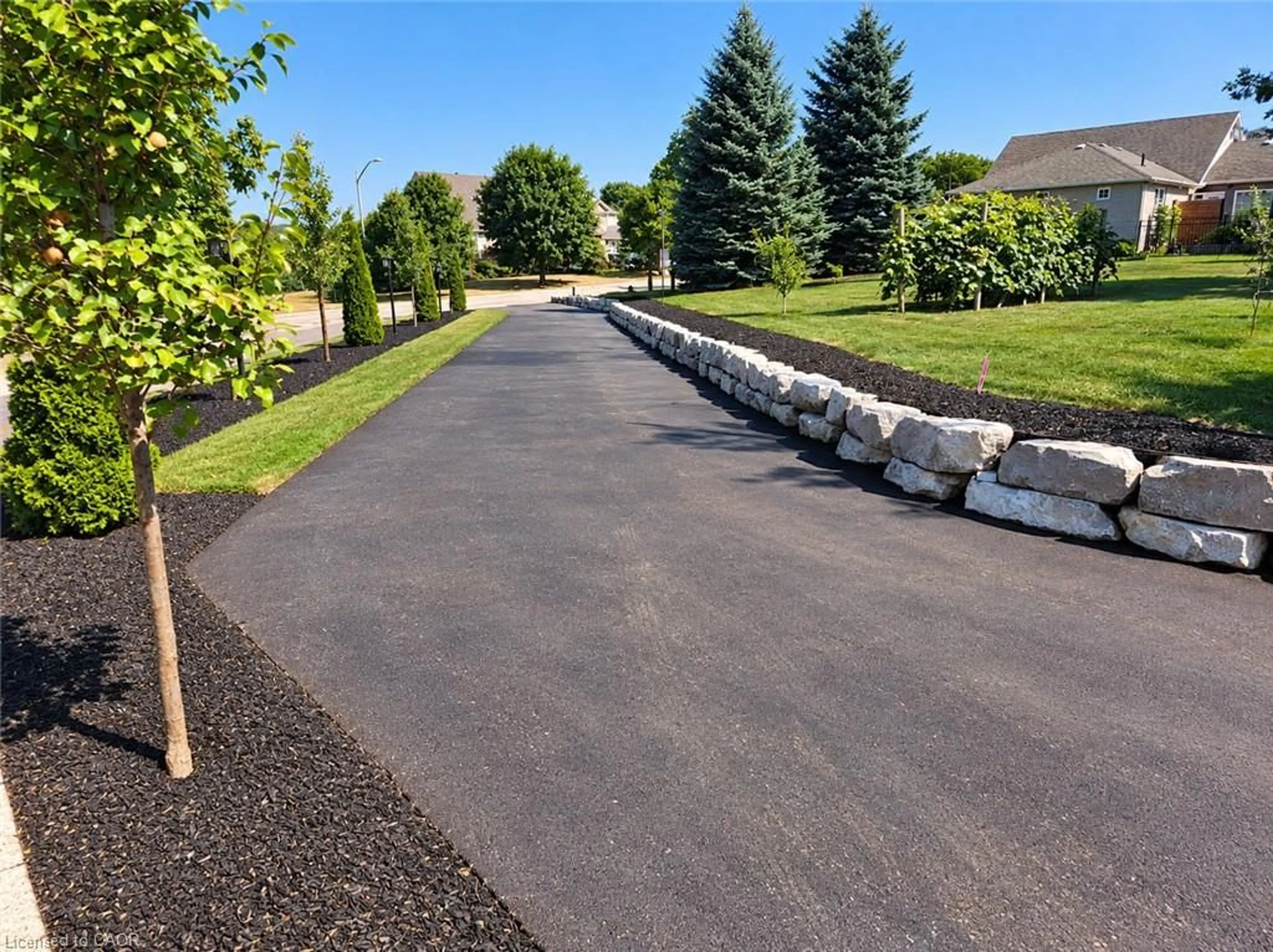 Patio, street for 9 Cecil Kennedy Crt, Petersburg Ontario N0B 2H0