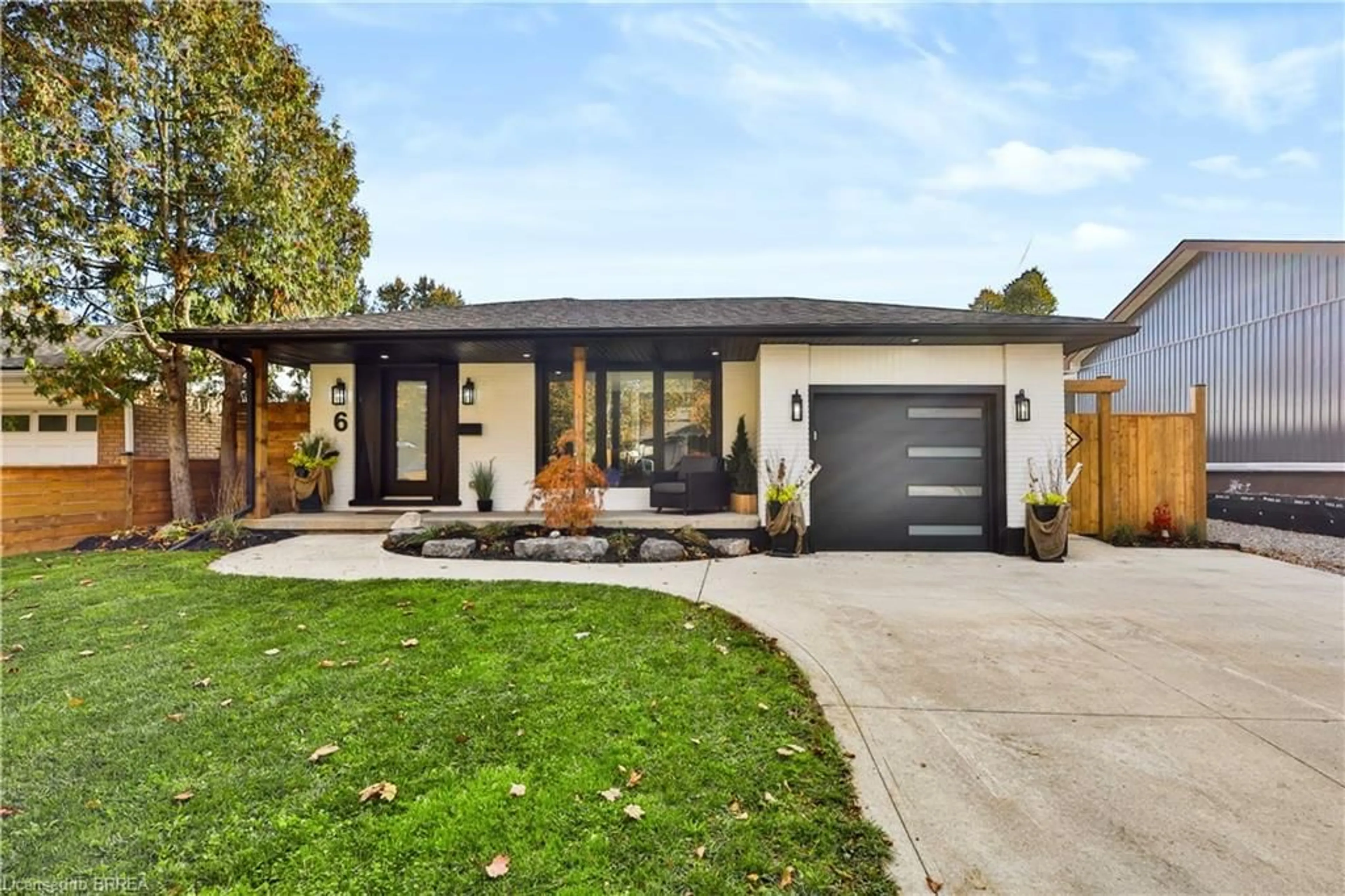 Home with brick exterior material, street for 6 Adelaide Ave, Brantford Ontario N3S 7H3