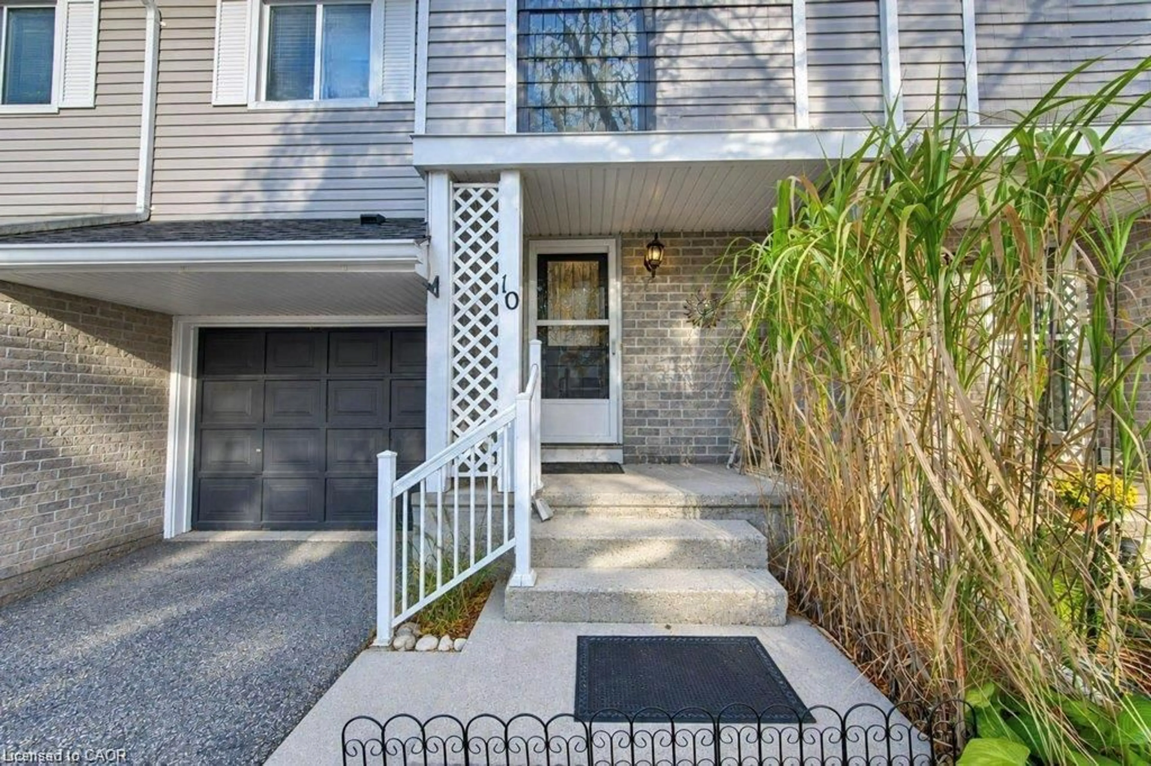 Unknown for 54 Green Valley Dr #10, Kitchener Ontario N2P 1Z9