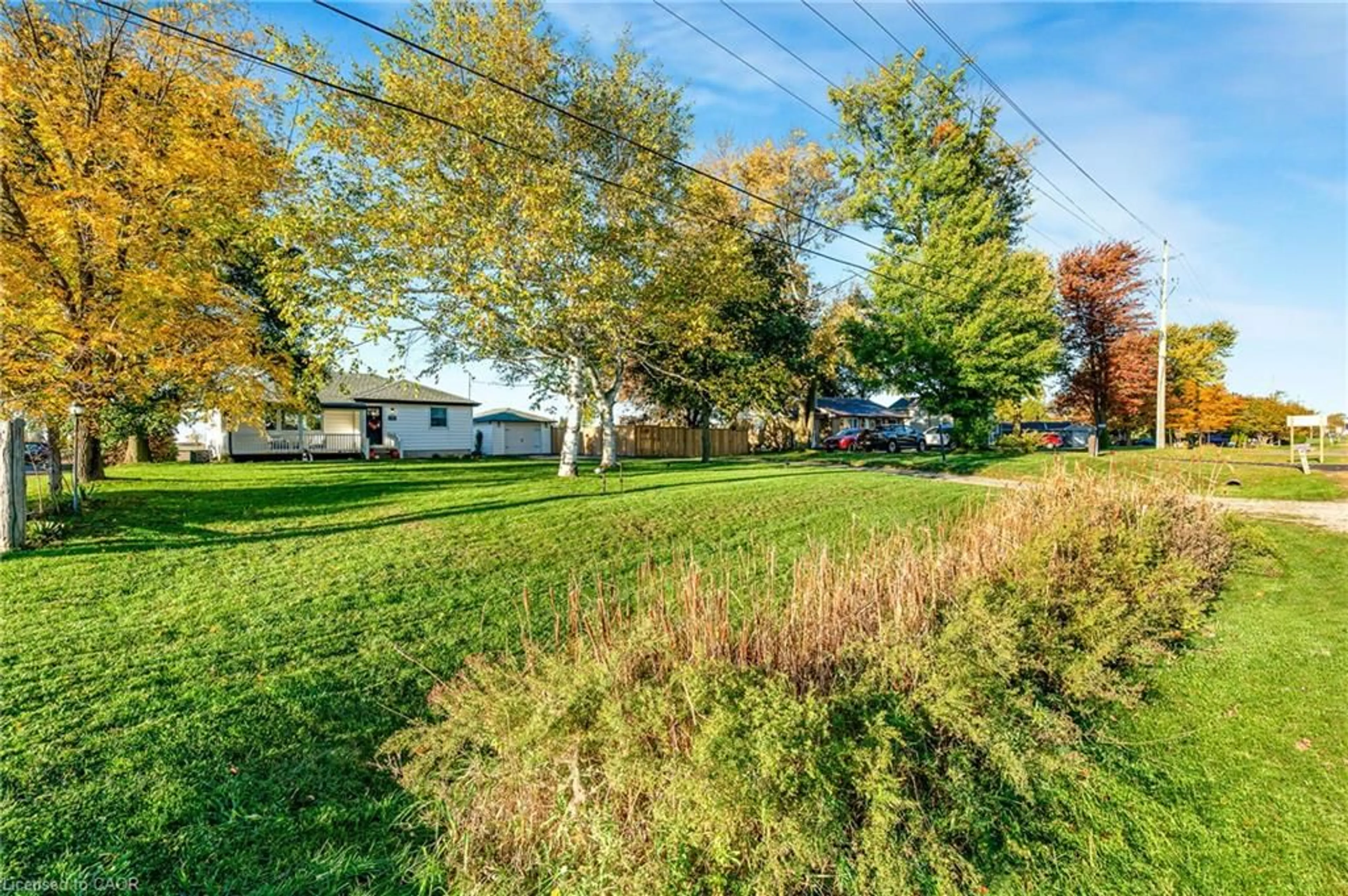 A pic from outside/outdoor area/front of a property/back of a property/a pic from drone, unknown for 33305 Richmond St, Lucan Ontario N0M 2J0
