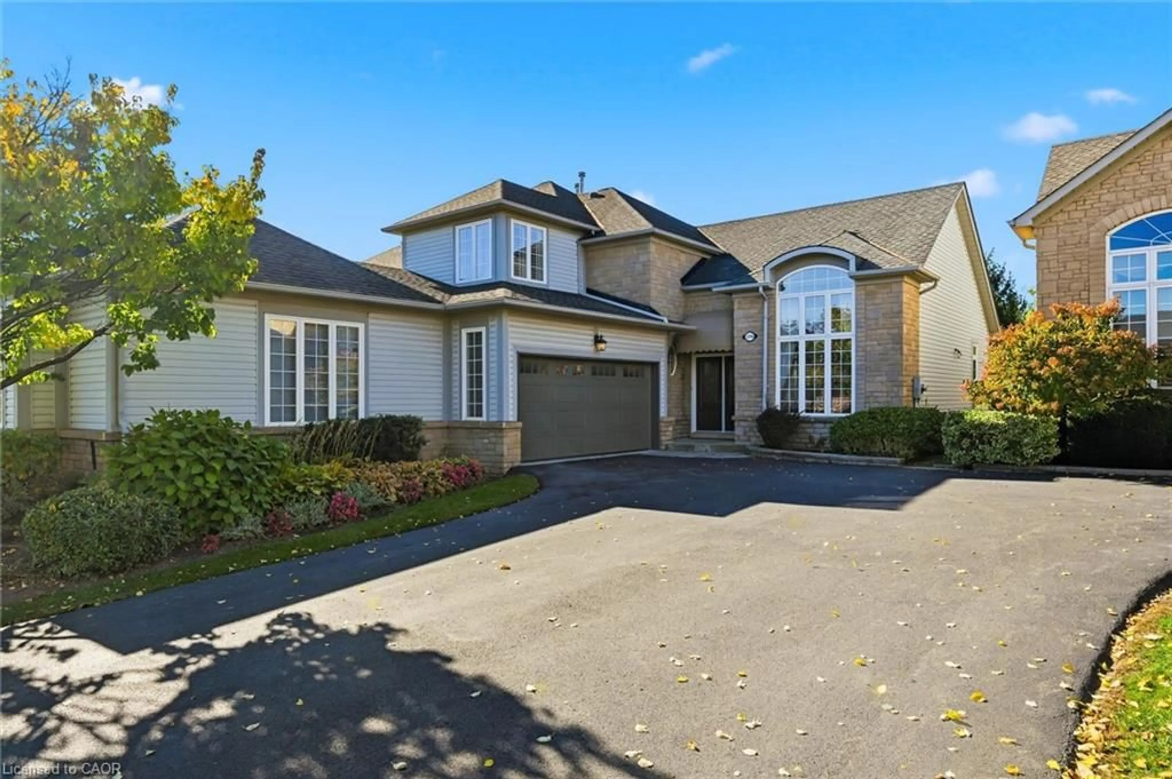 Unknown for 2256 Turnberry Rd, Burlington Ontario L7M 4S6