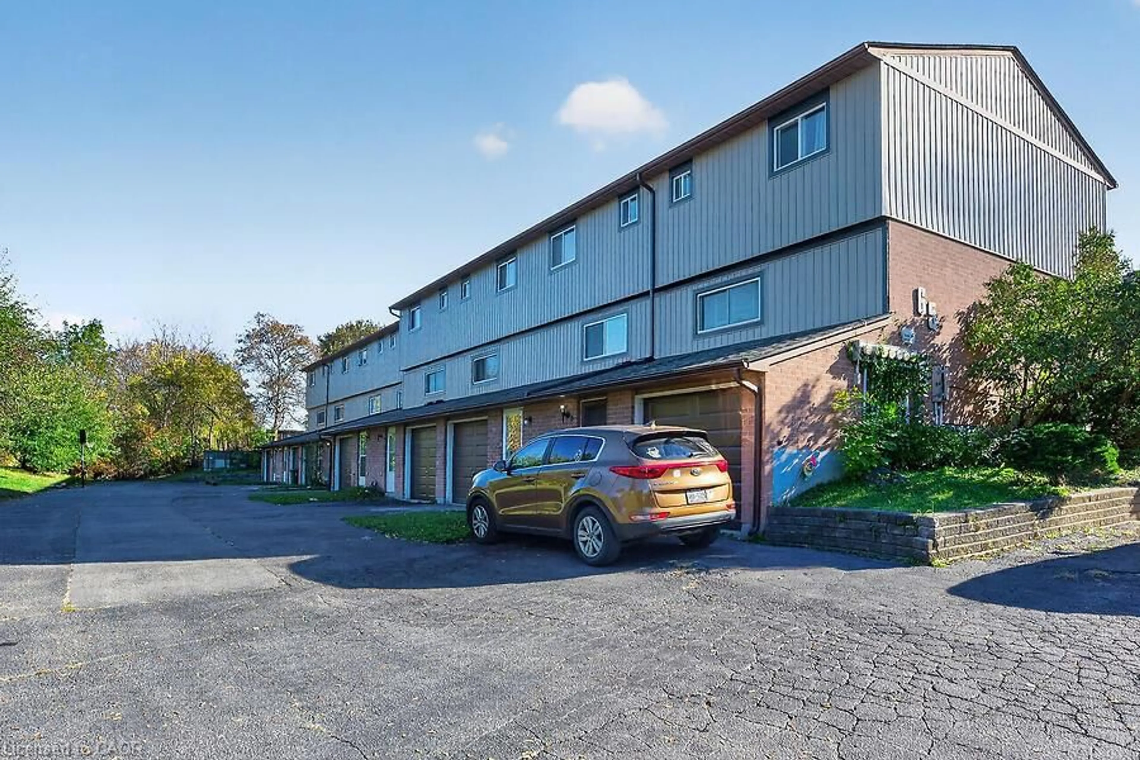 Patio, unknown for 65 Mount Albion Rd #1-8, Hamilton Ontario L8K 5S5