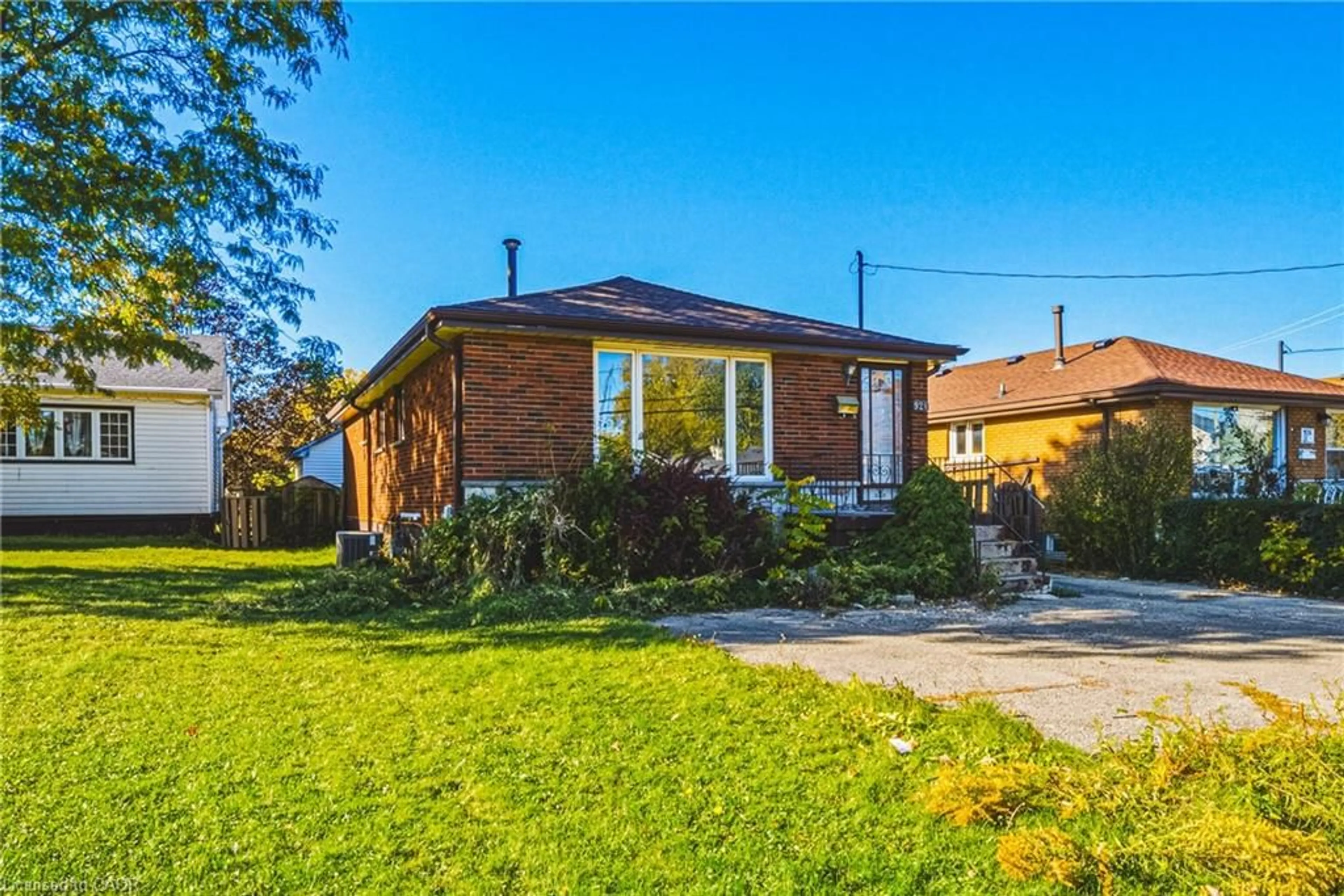 Home with brick exterior material, street for 928 Upper Gage Ave, Hamilton Ontario L8V 4K9