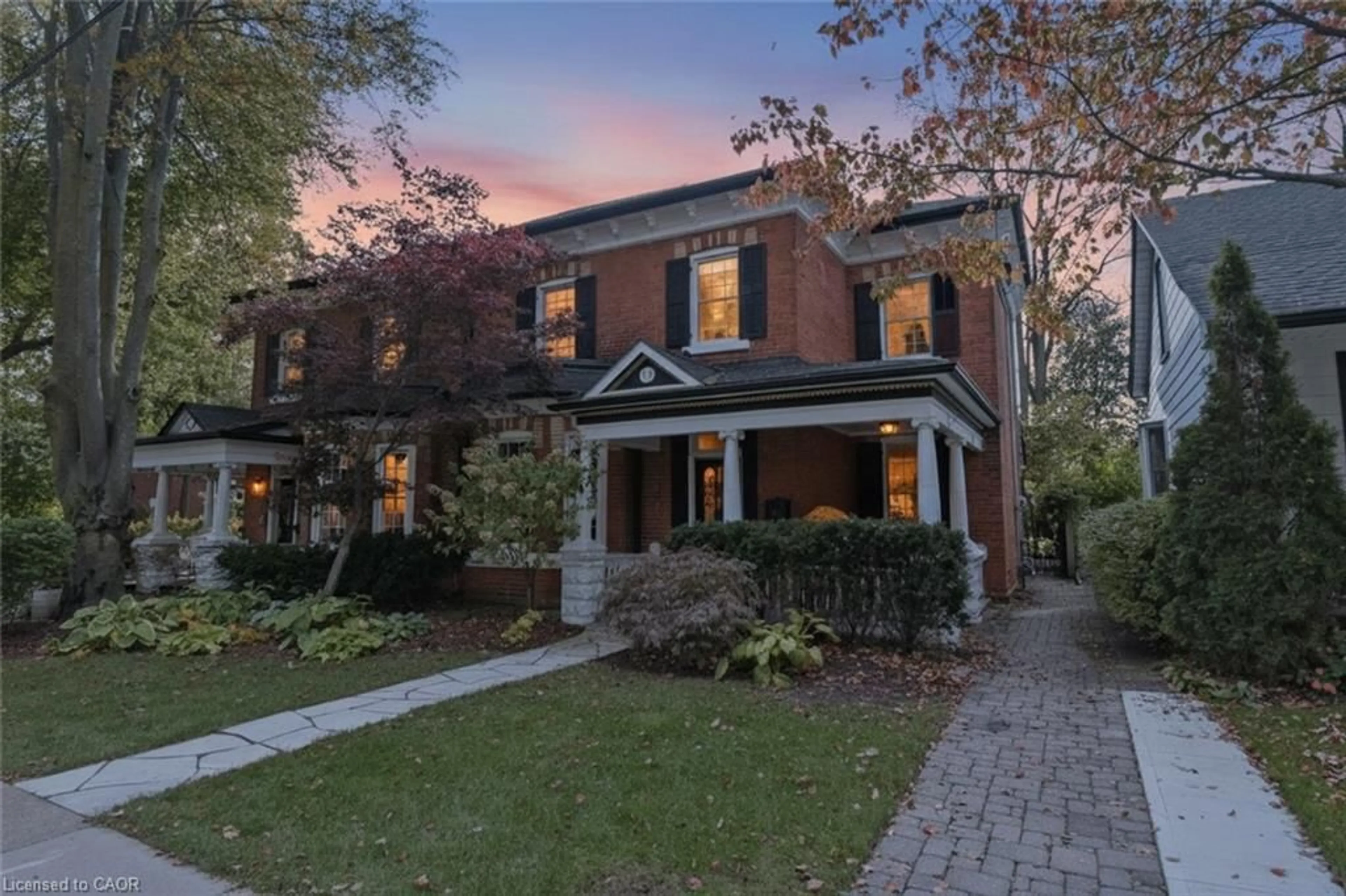 Home with brick exterior material, street for 114 Melville St, Dundas Ontario L9H 2A5
