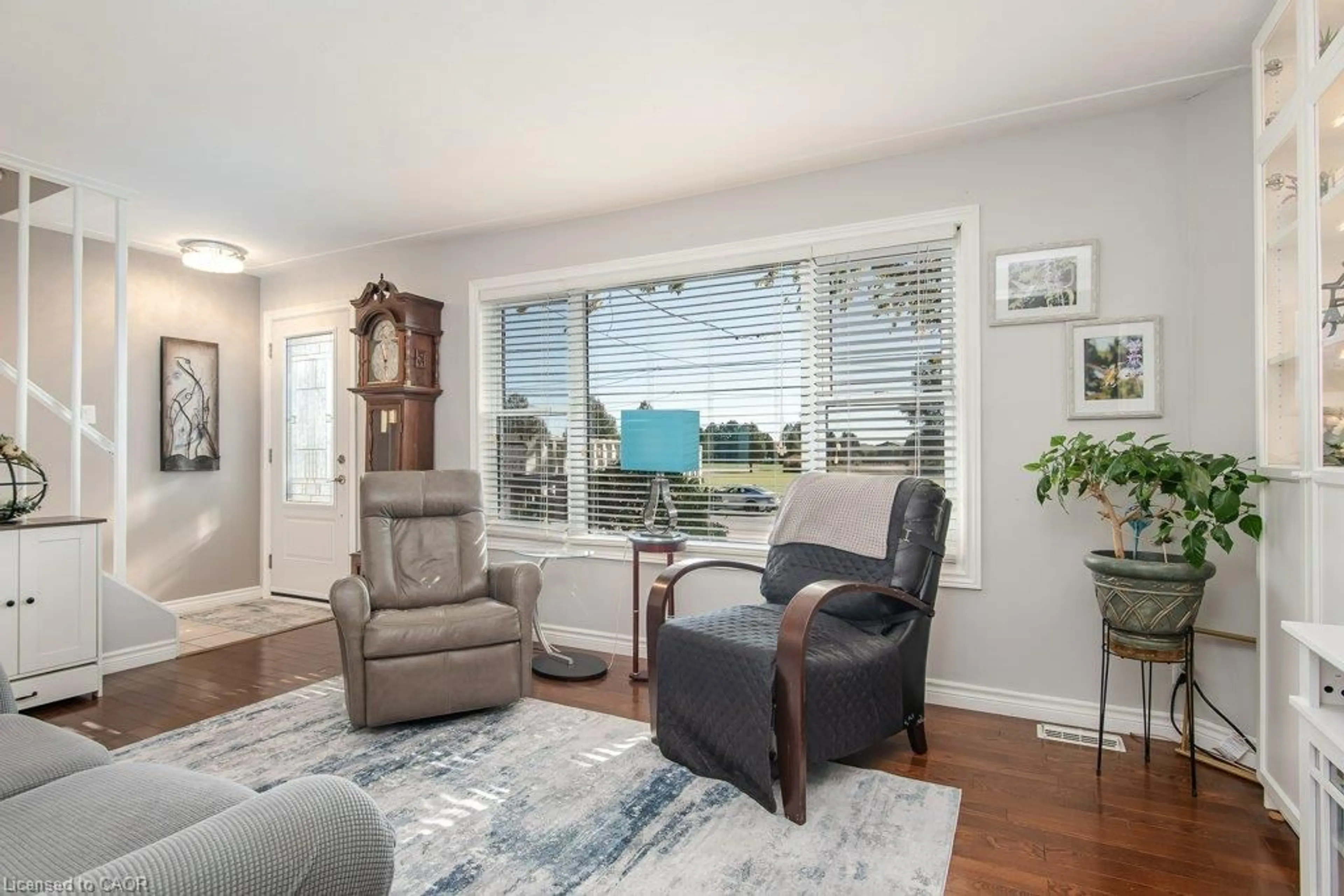 Living room with furniture, unknown for 169 Schweitzer St, Kitchener Ontario N2K 1C3