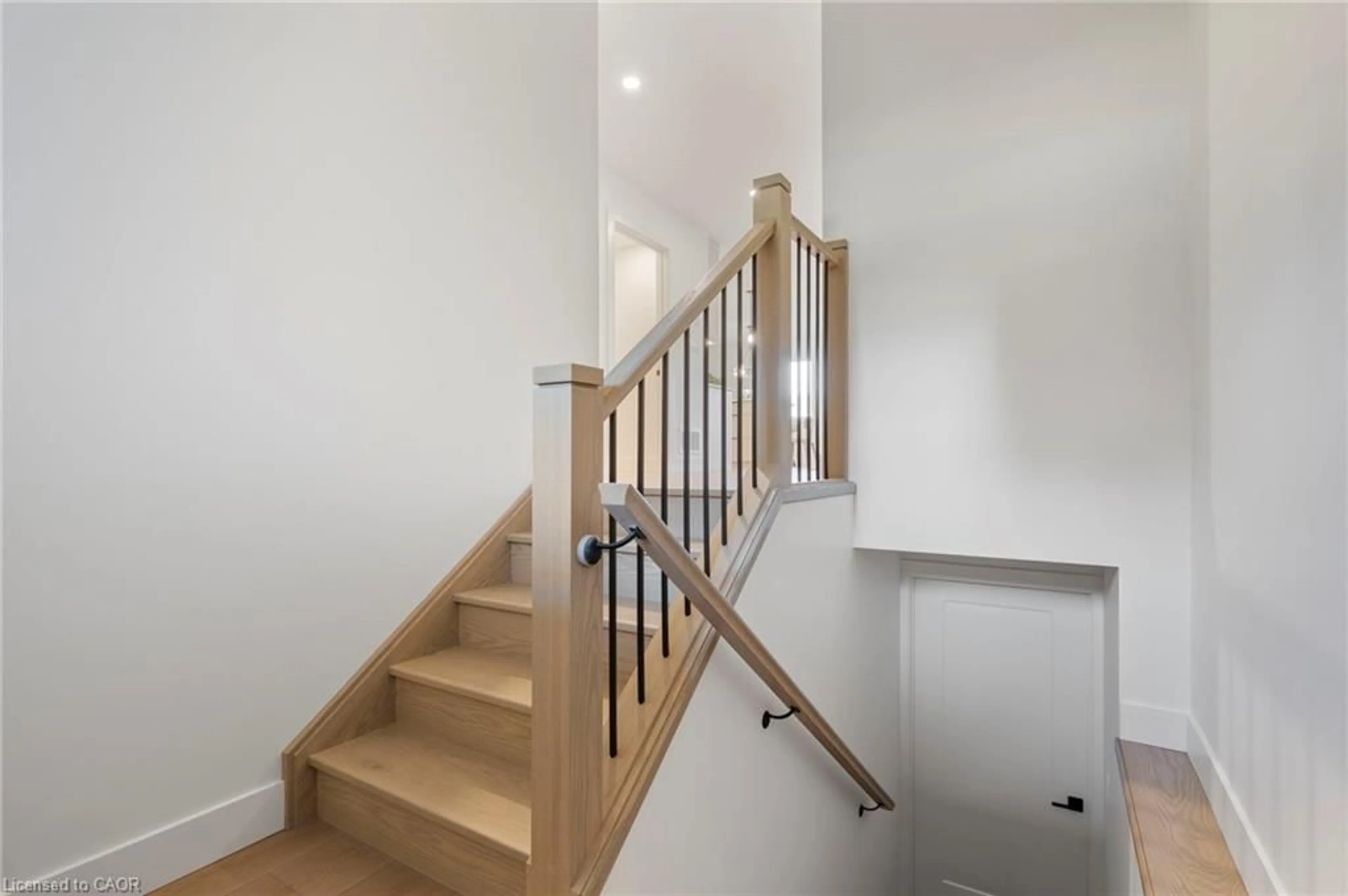 Stairs for 157 Davis St #1, Wardsville Ontario N0L 2N0
