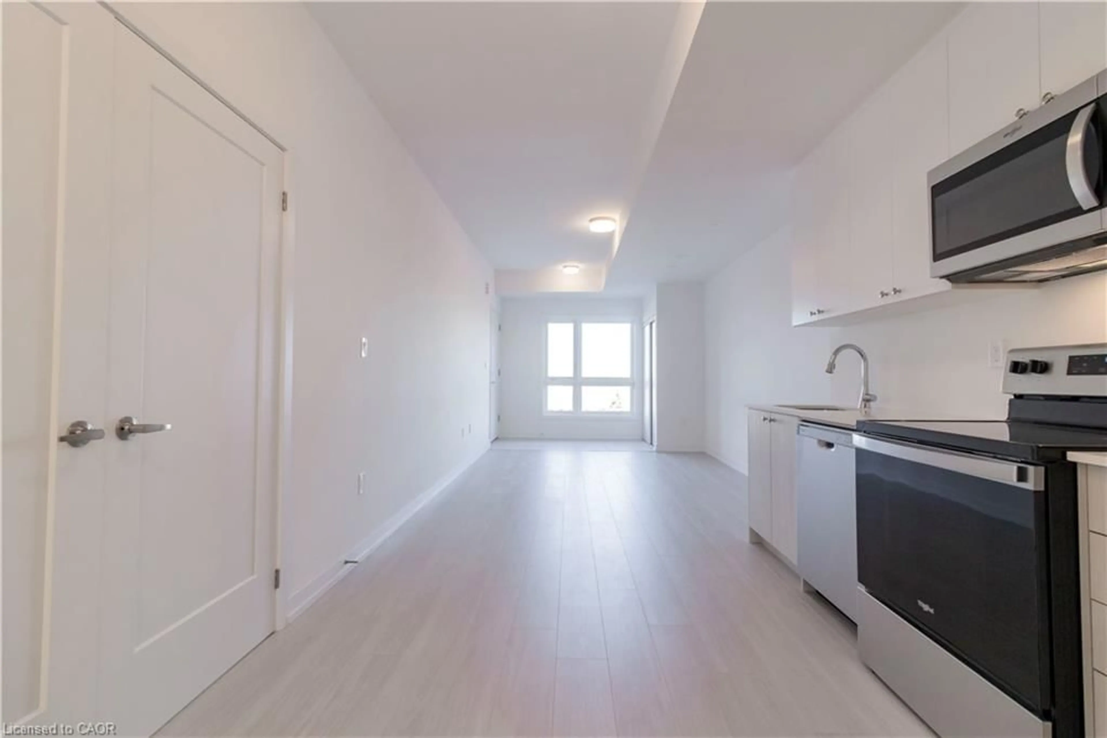 A pic of a room for 25 Palace St #P10, Kitchener Ontario N2E 0L3