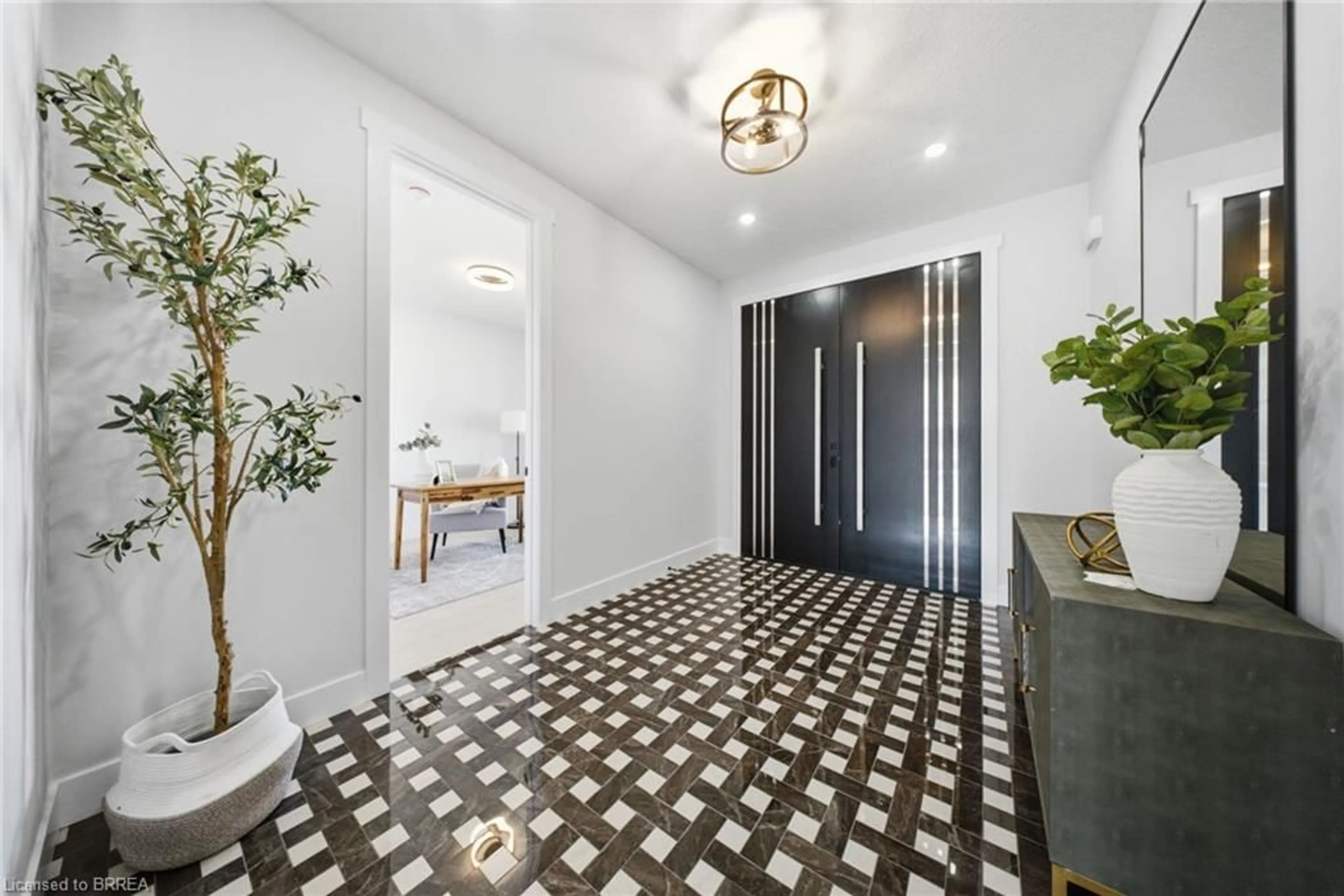Indoor foyer for LOT 18 Sass Cres, Paris Ontario N3L 0J3