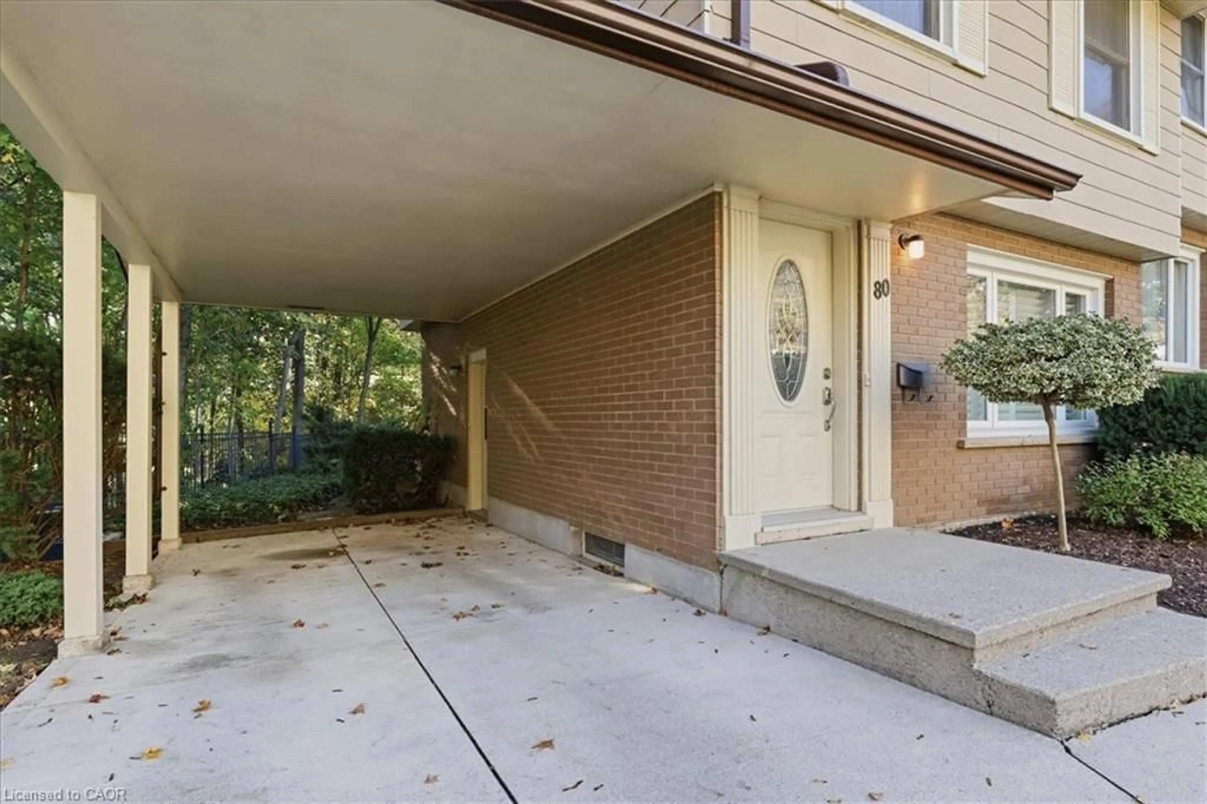 Unknown for 80 Churchill Dr, Cambridge Ontario N1S 3V2