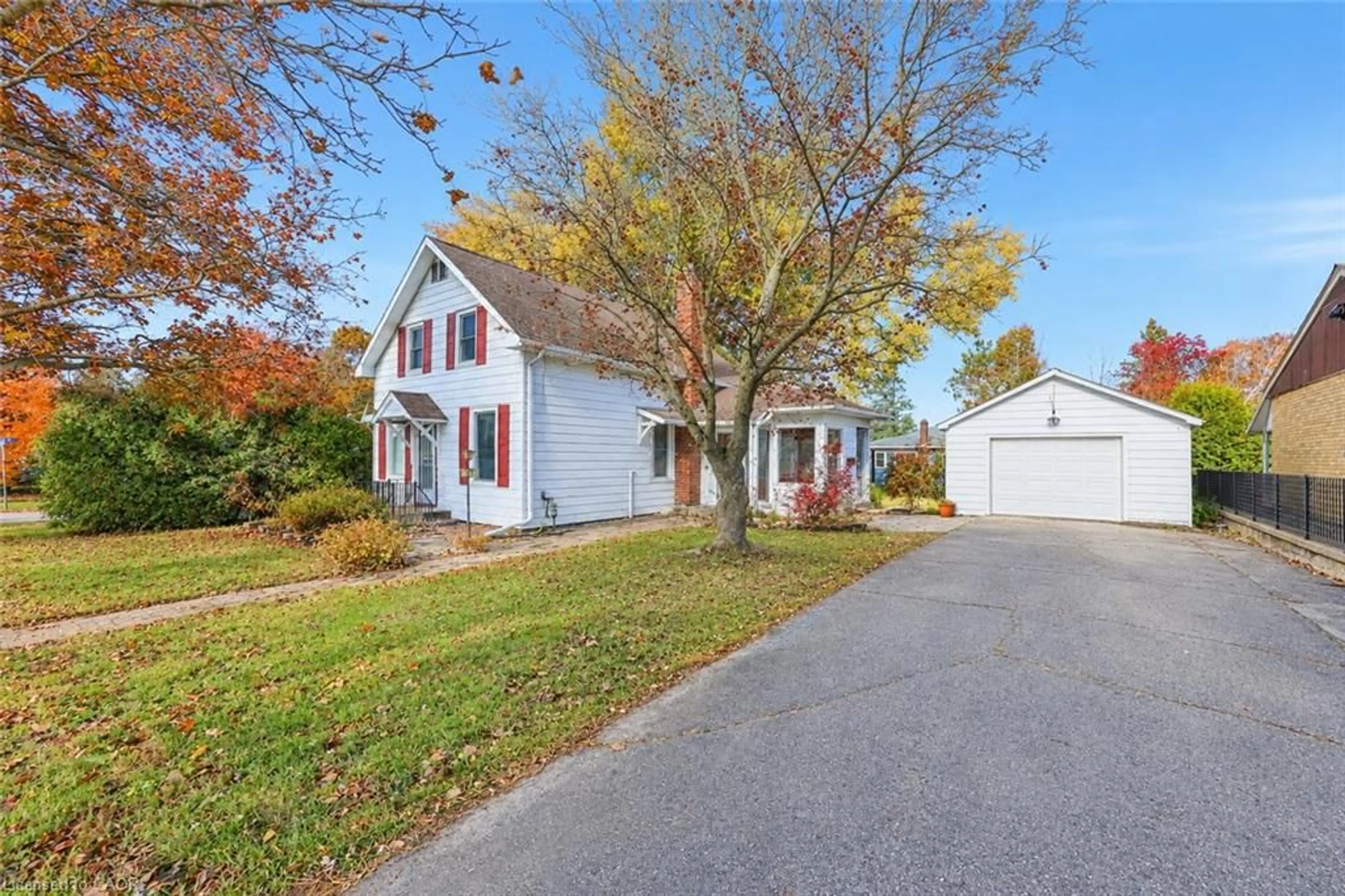 Unknown for 190 Winewood Ave, Gravenhurst Ontario P1P 1E7