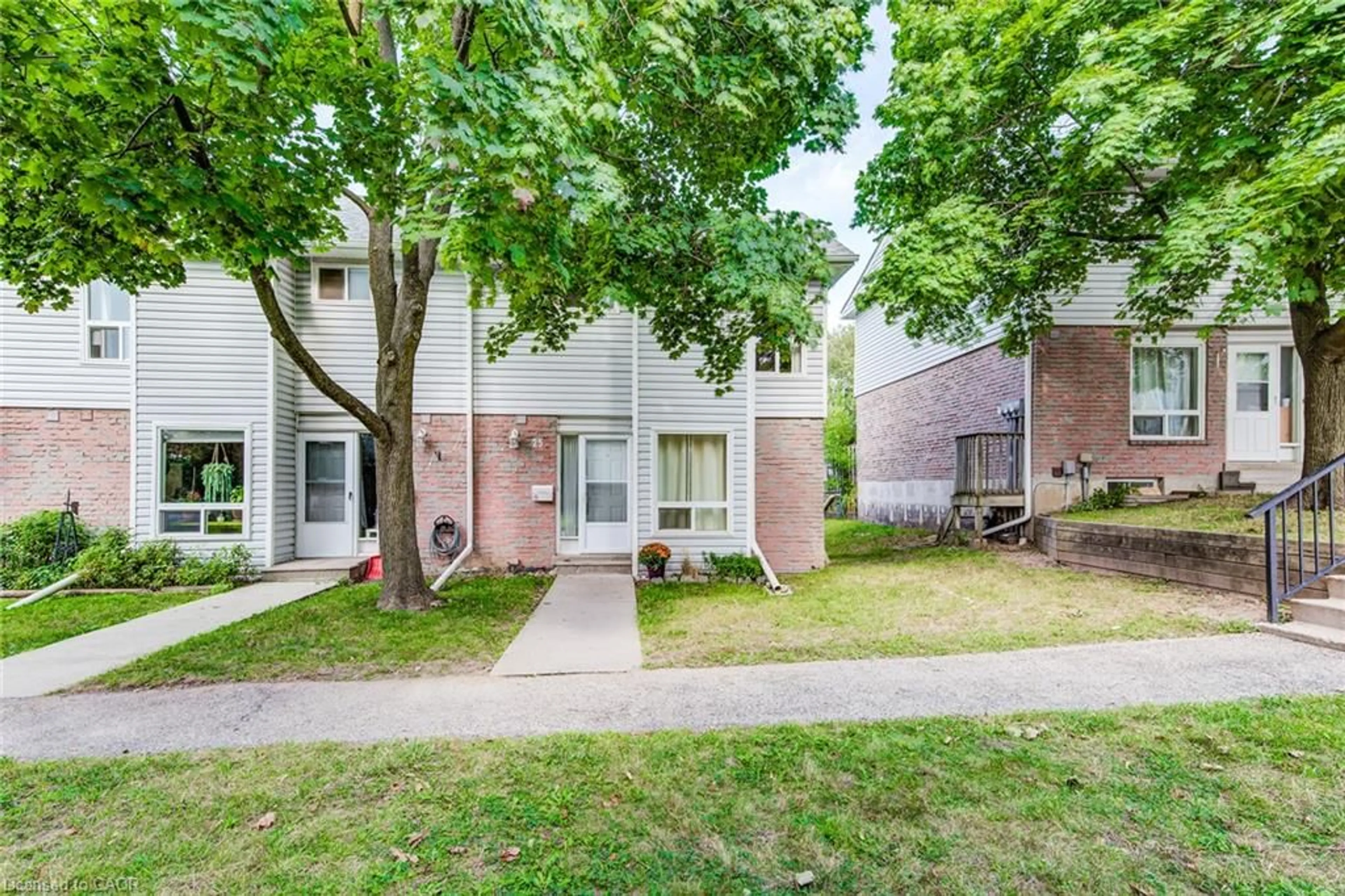Unknown for 32 Mowat Blvd #25, Kitchener Ontario N2E 1X4