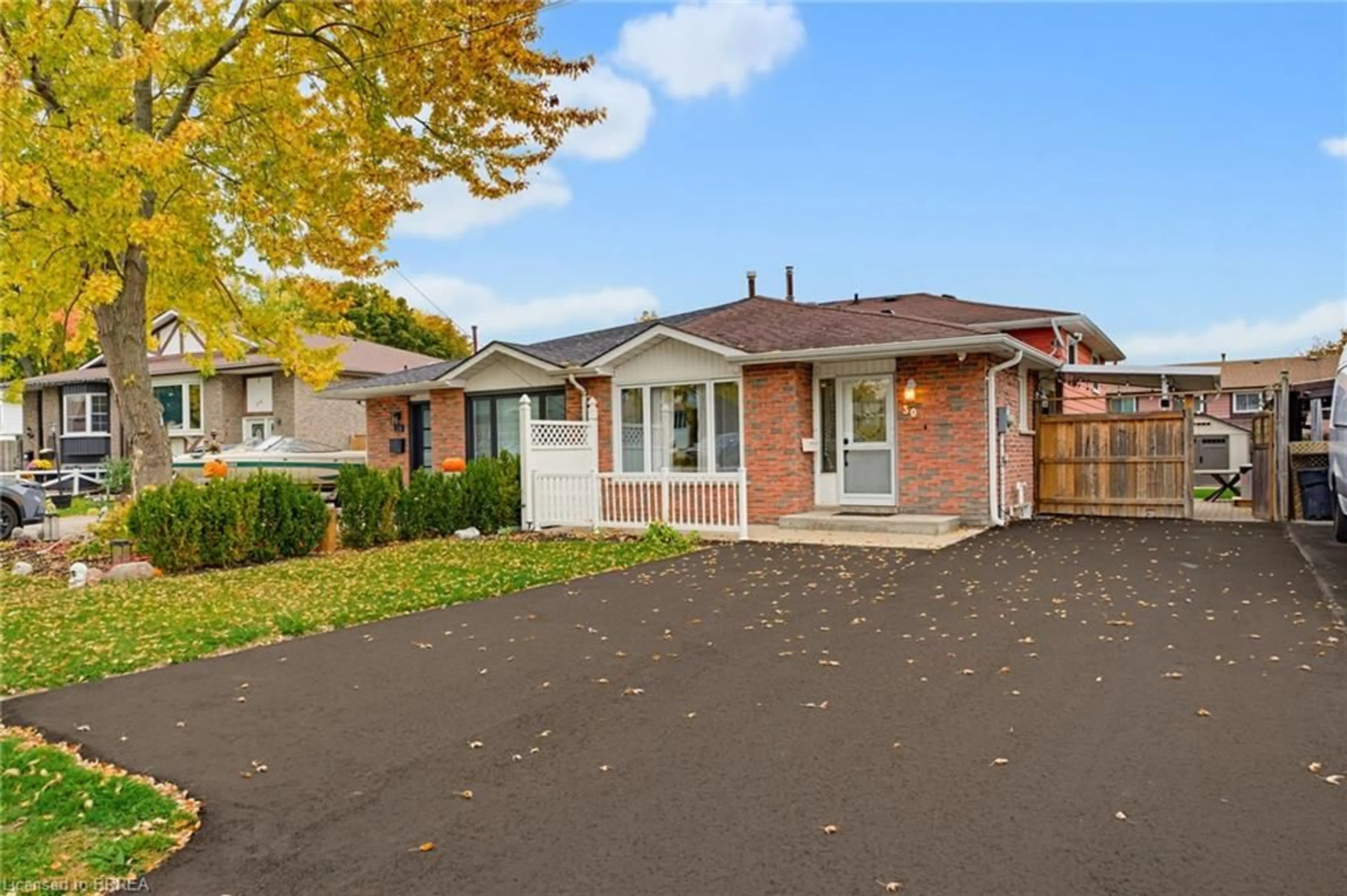 Home with brick exterior material, street for 30 Maple Cres, Paris Ontario N3L 3R4