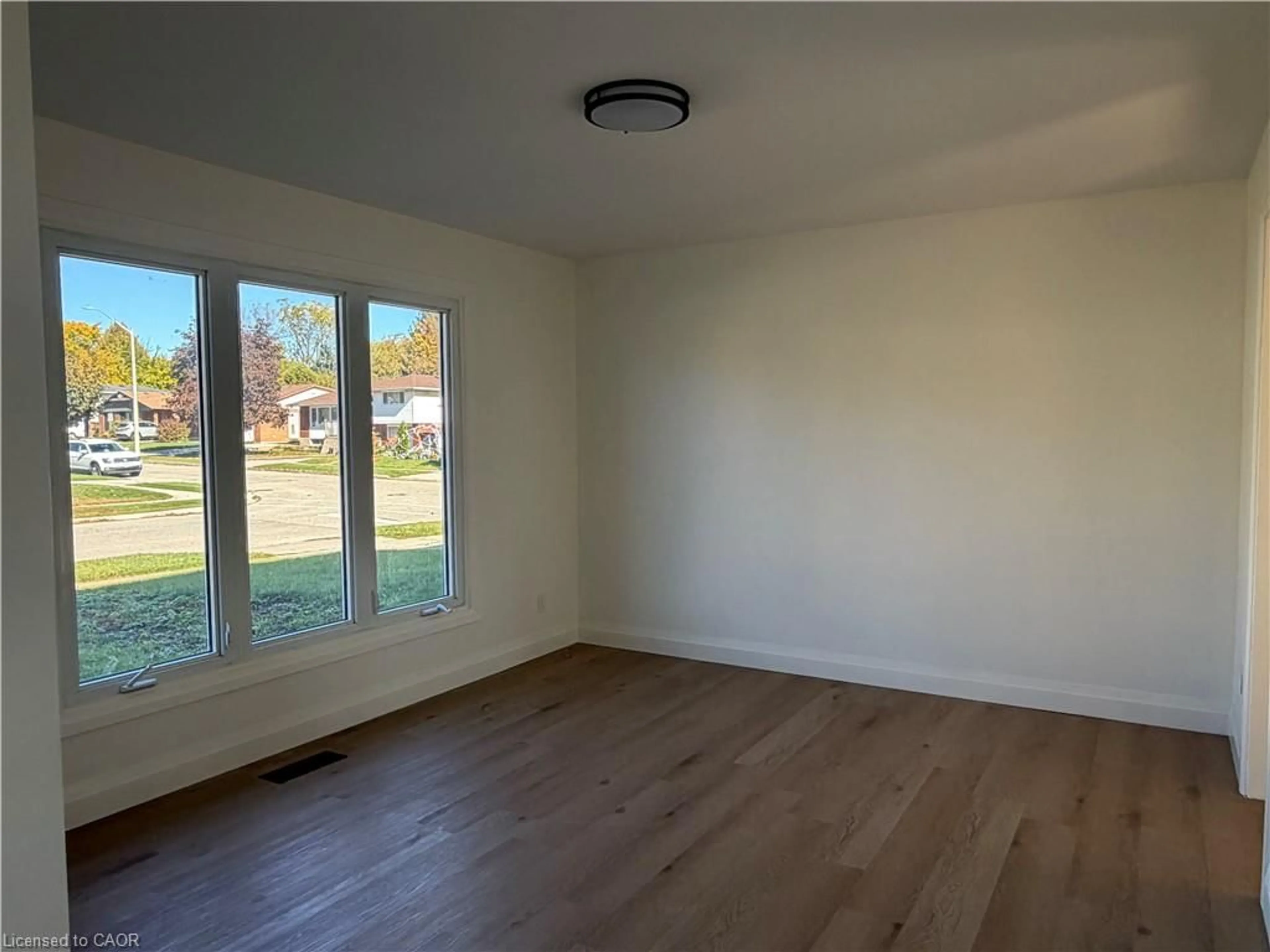 A pic of a room for 15 Currie St, Cambridge Ontario N1P 1A2