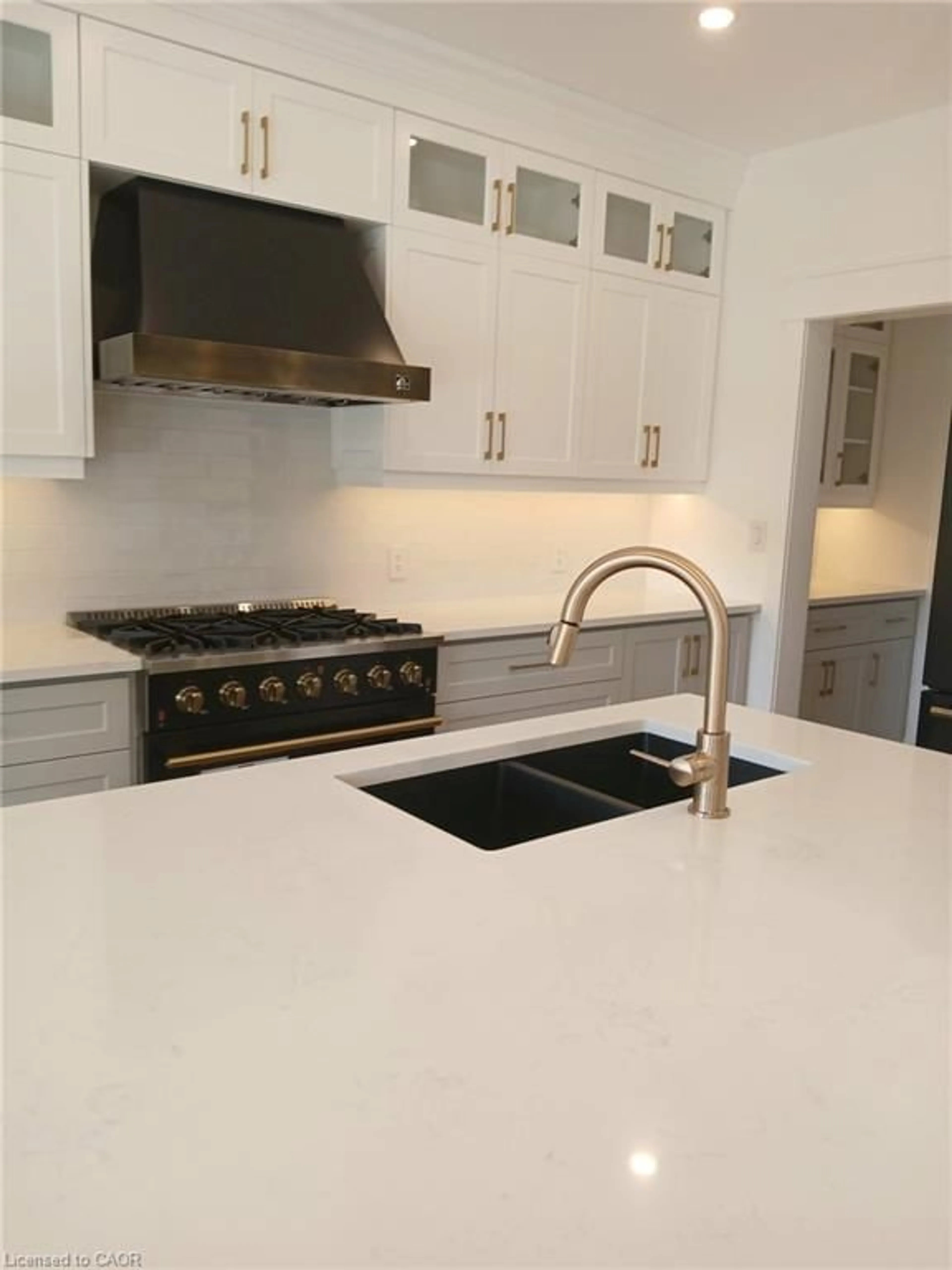 Unknown for 143 Margaret Ave, Stoney Creek Ontario L8G 3G7