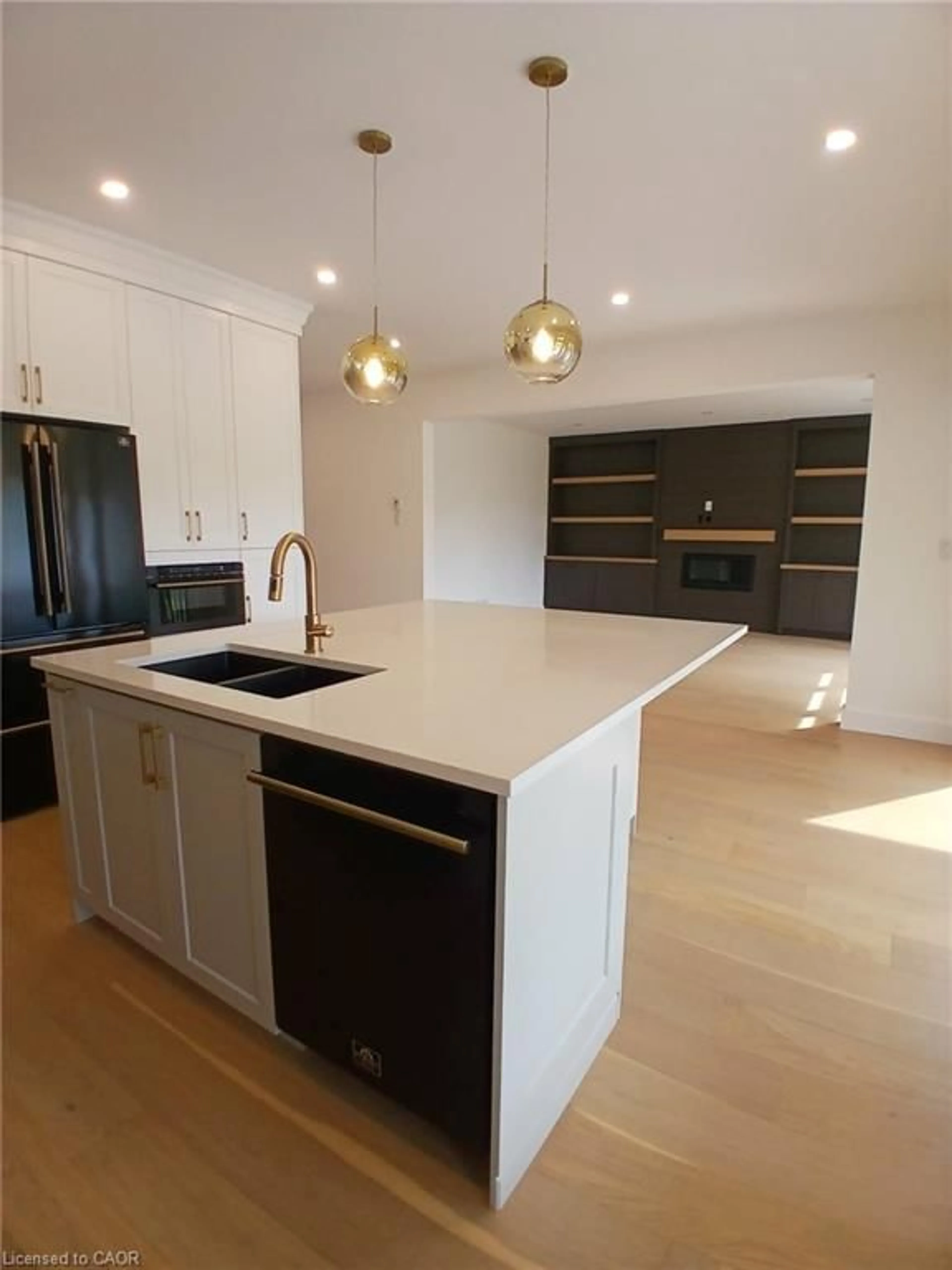Open concept kitchen, unknown for 143 Margaret Ave, Stoney Creek Ontario L8G 3G7