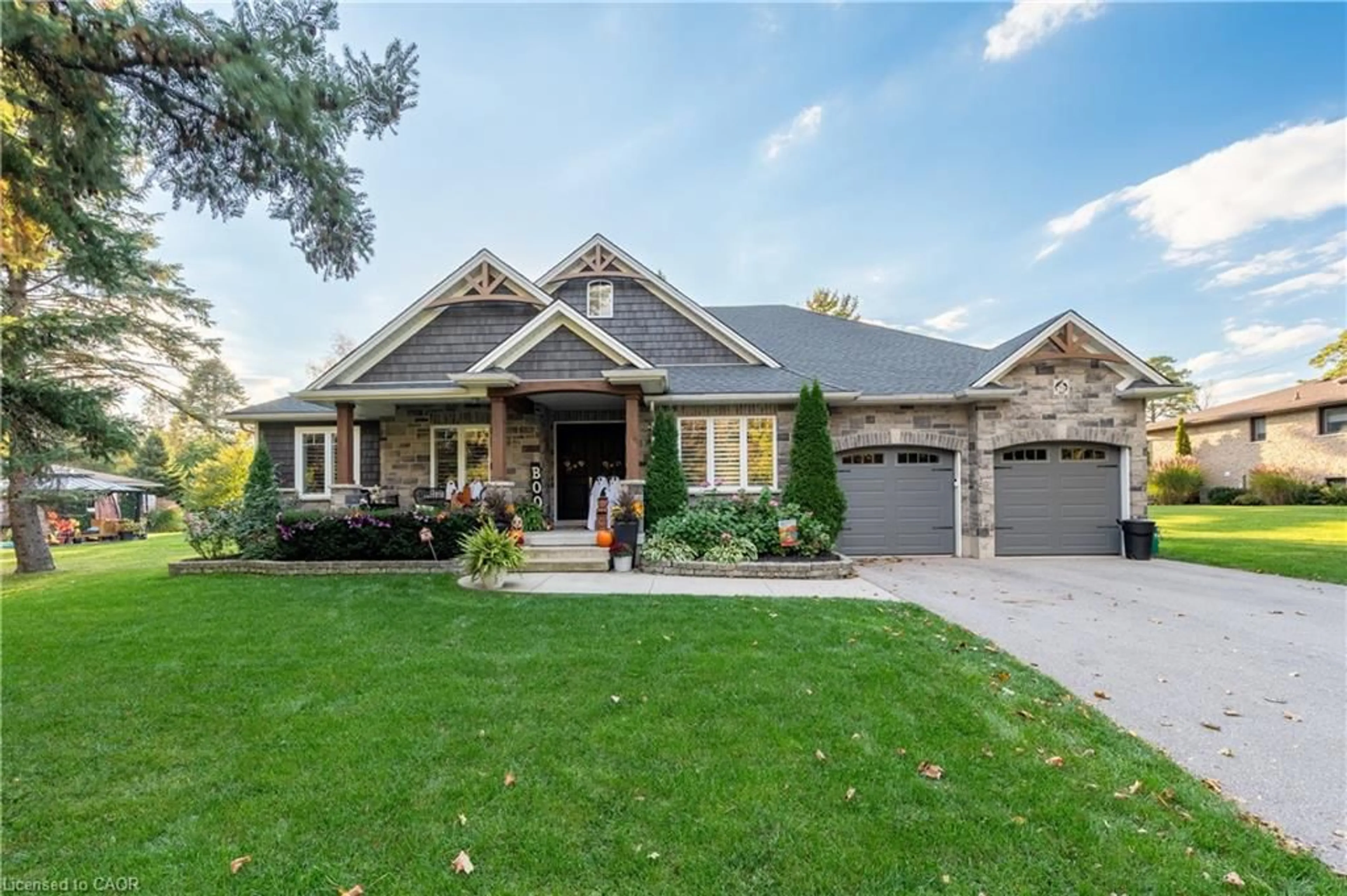 Home with brick exterior material, street for 71 Centre St, Drumbo Ontario N0J 1G0