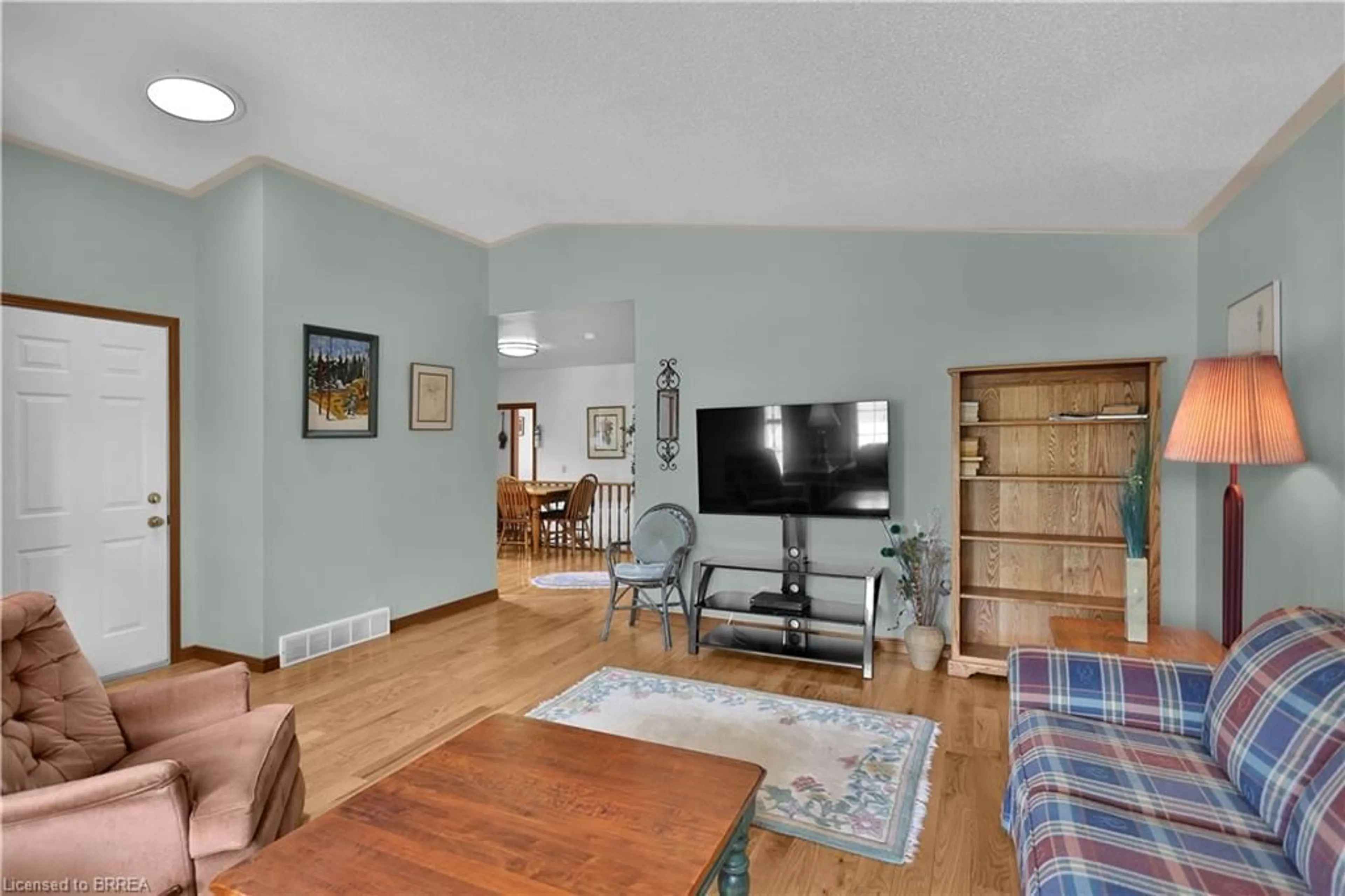 Living room with furniture, unknown for 46 Anderson Ave, Simcoe Ontario N3Y 5K8